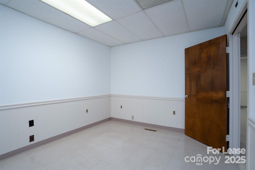 316 E Main Street Property Photo 10