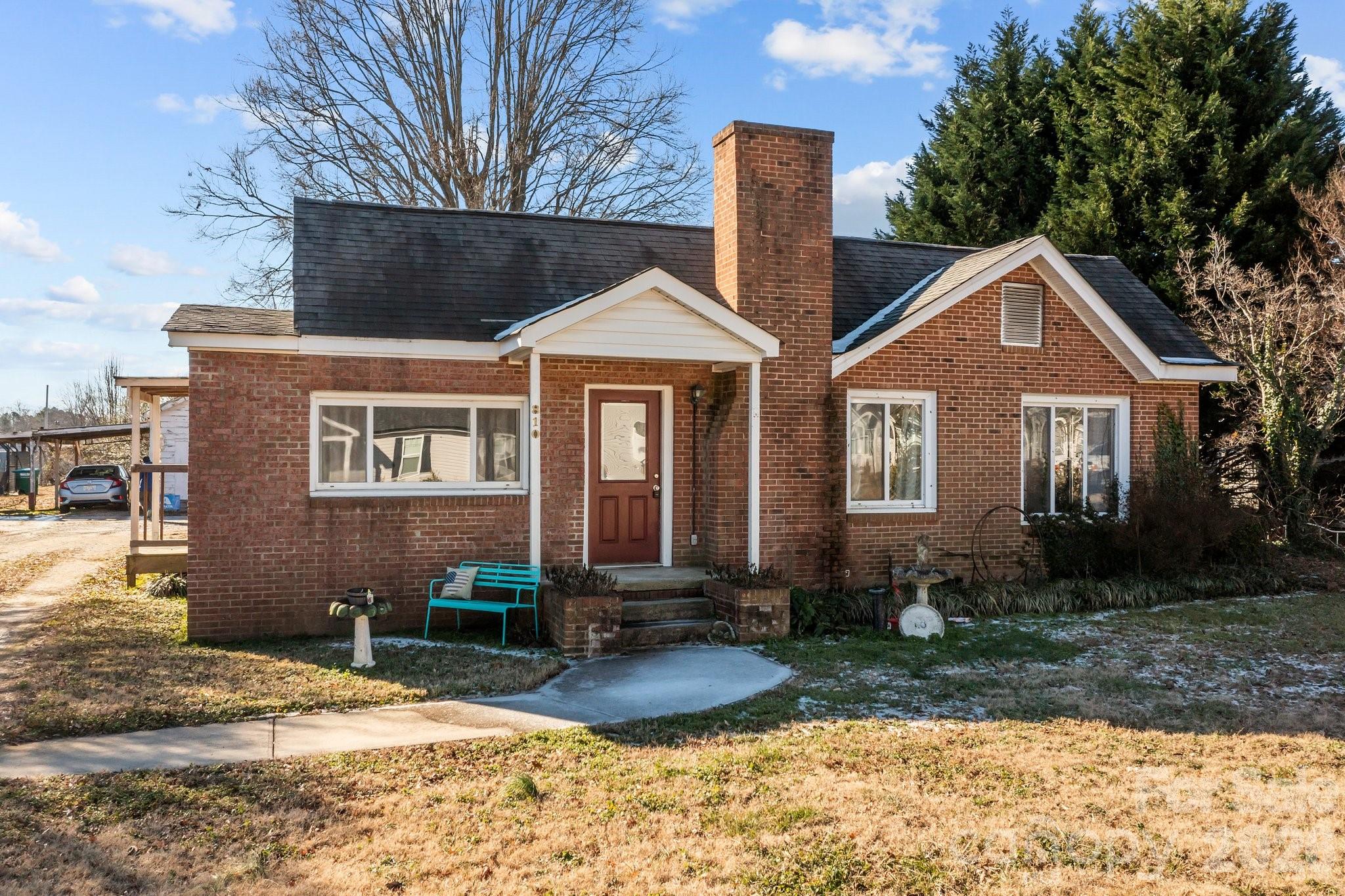 814 E Mills Drive Property Photo 25