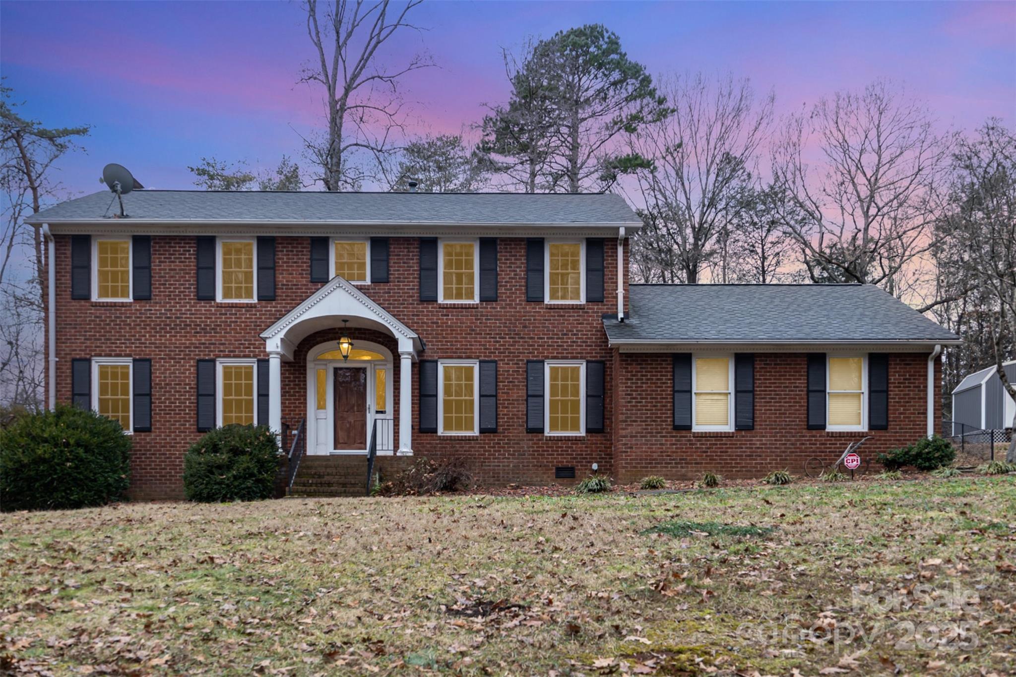 330 Regency Road Property Photo