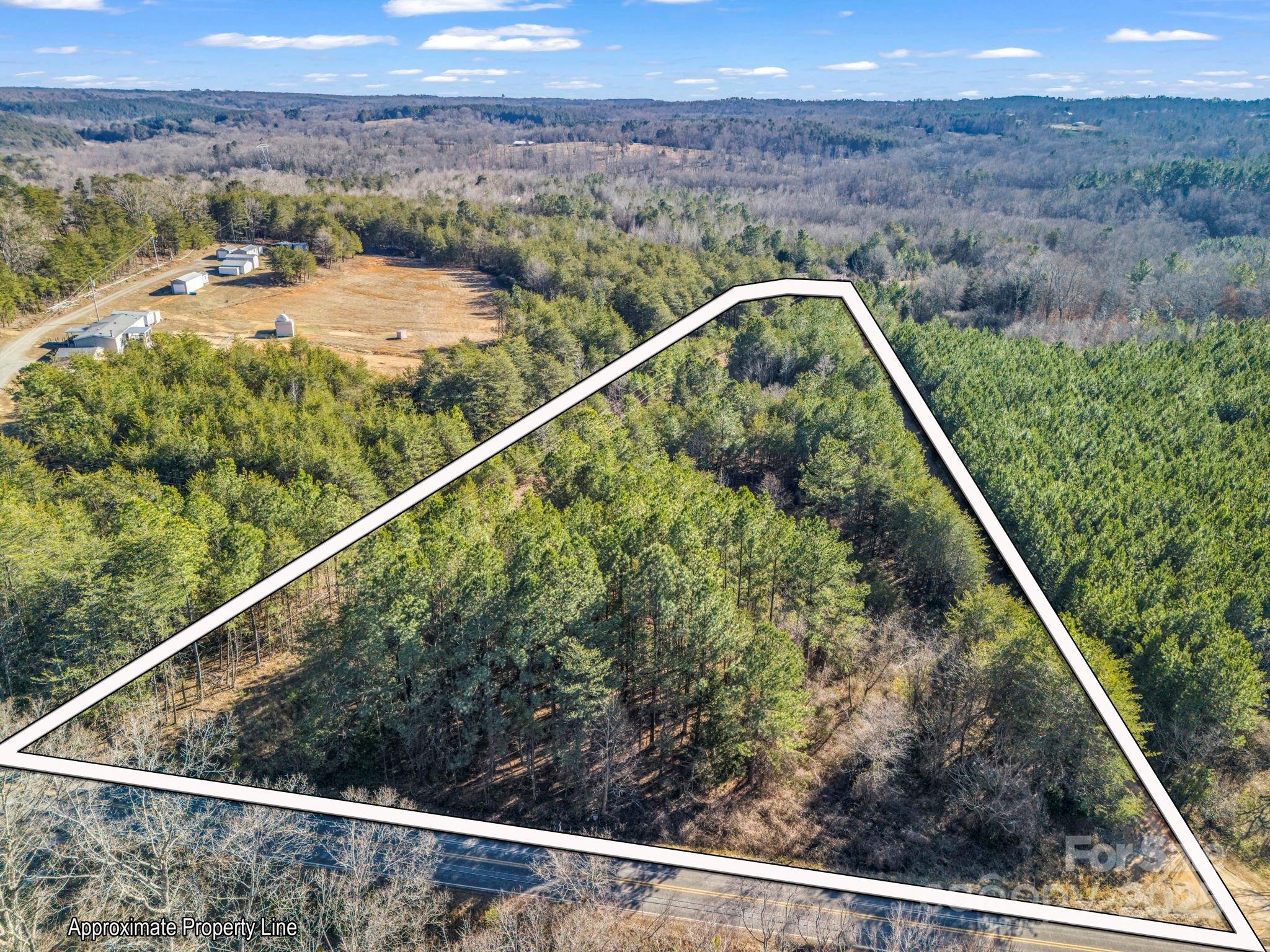 0 Petite Court Property Photo 3