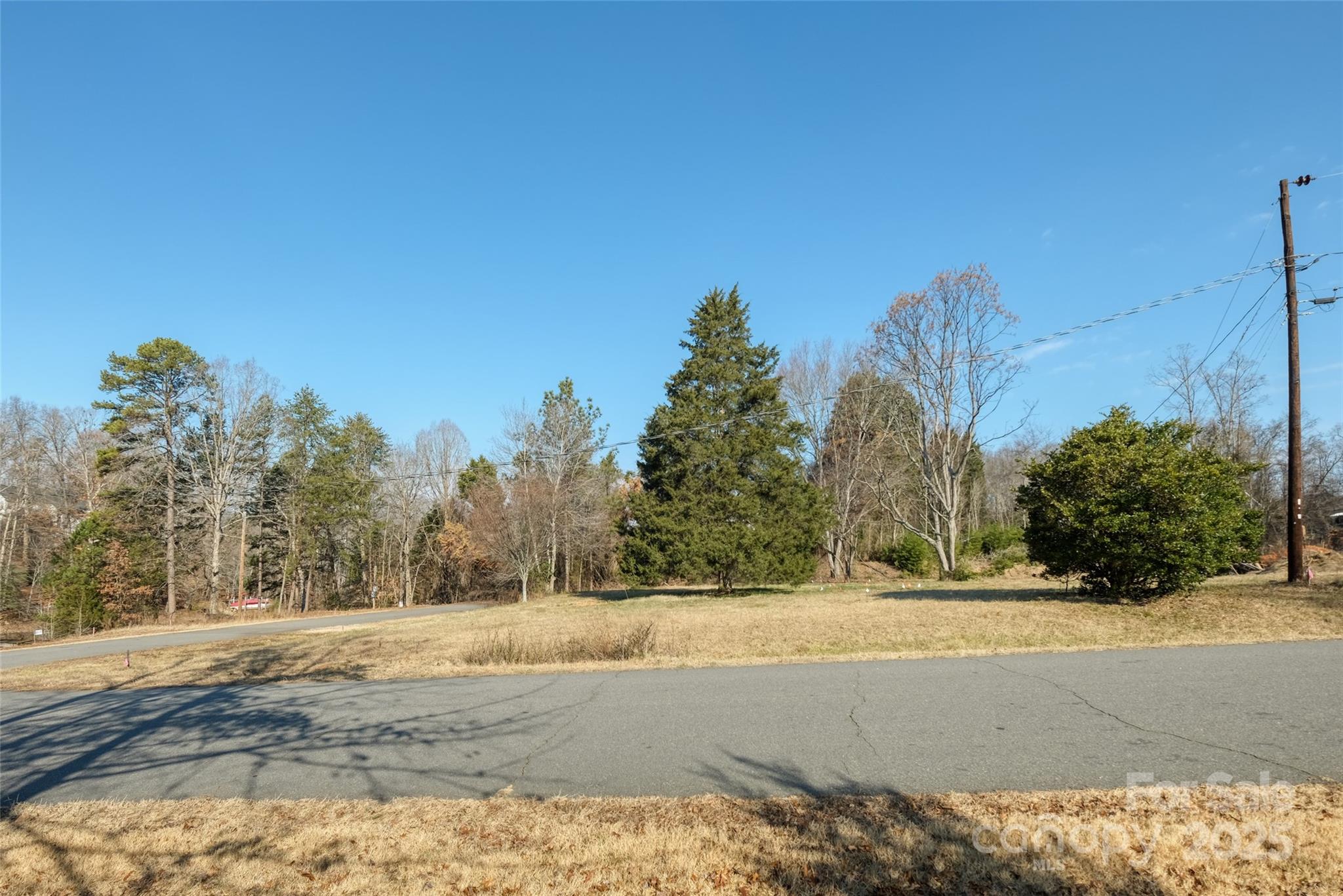158 Cove View Drive Property Photo 5