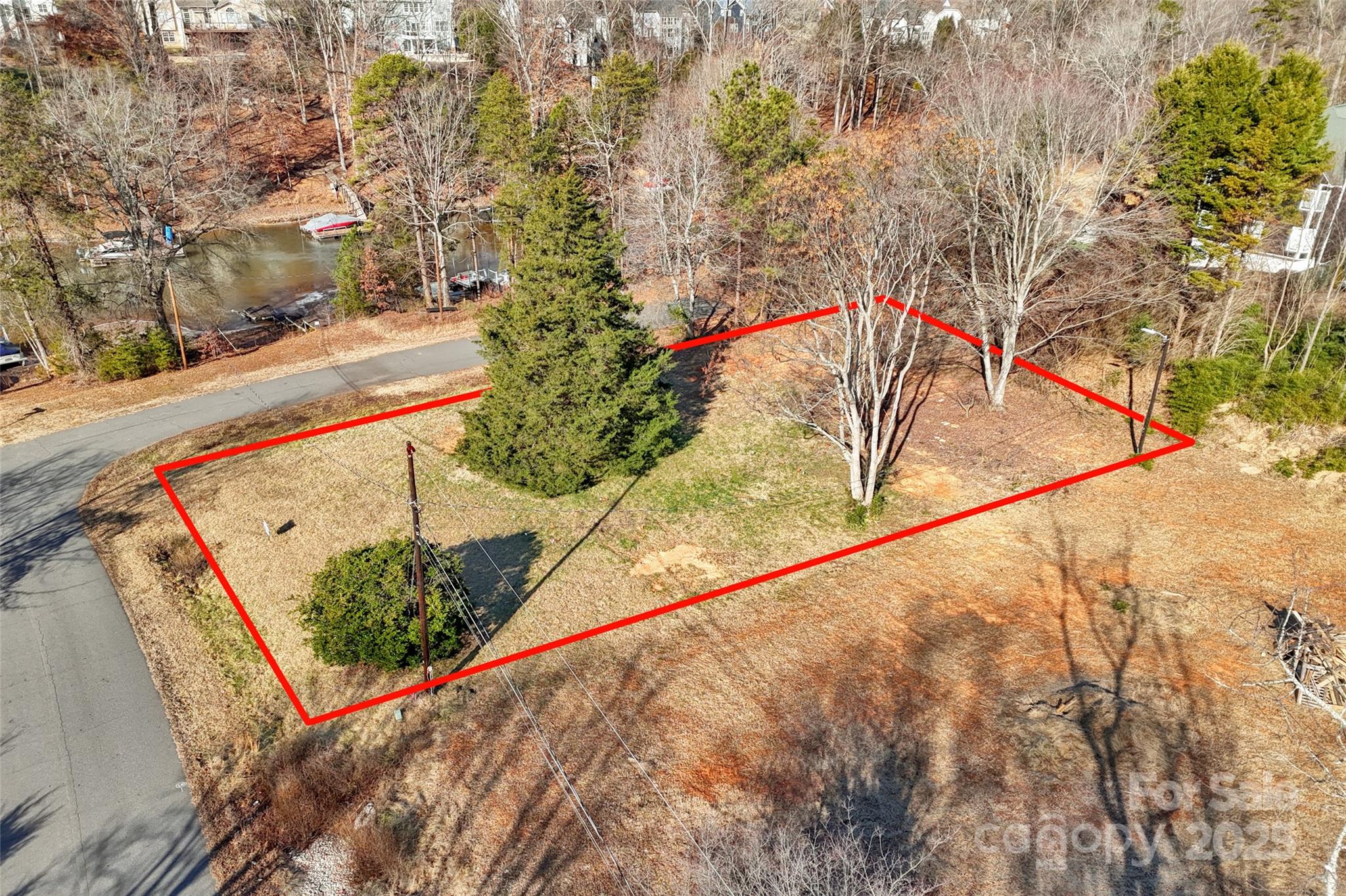 158 Cove View Drive Property Photo 16