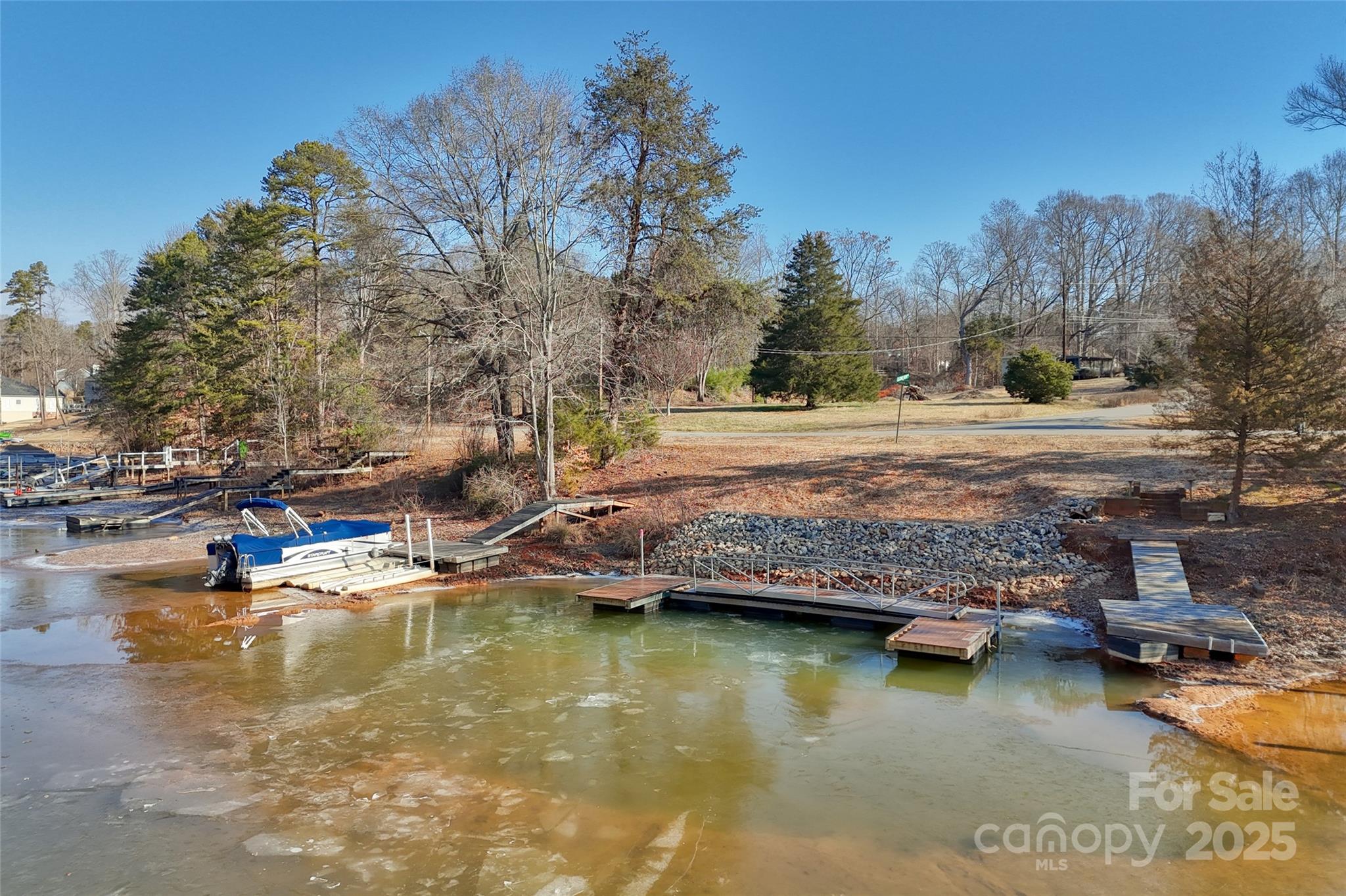 158 Cove View Drive Property Photo 21