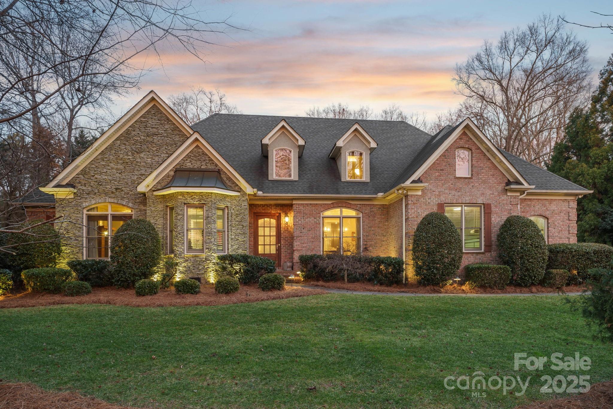 1101 Churchill Downs Drive Property Photo