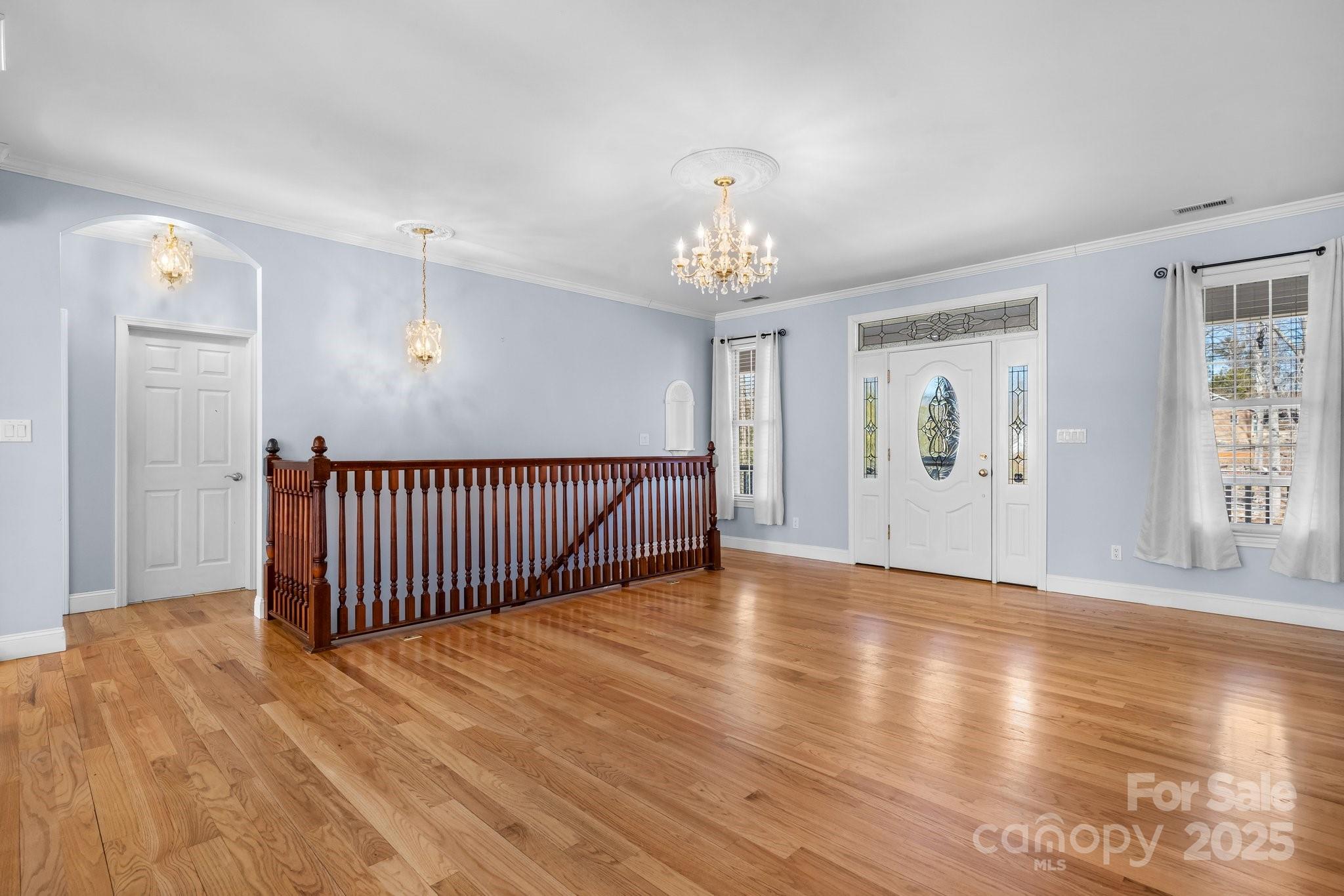 3023 Woodstream Drive Property Photo 10