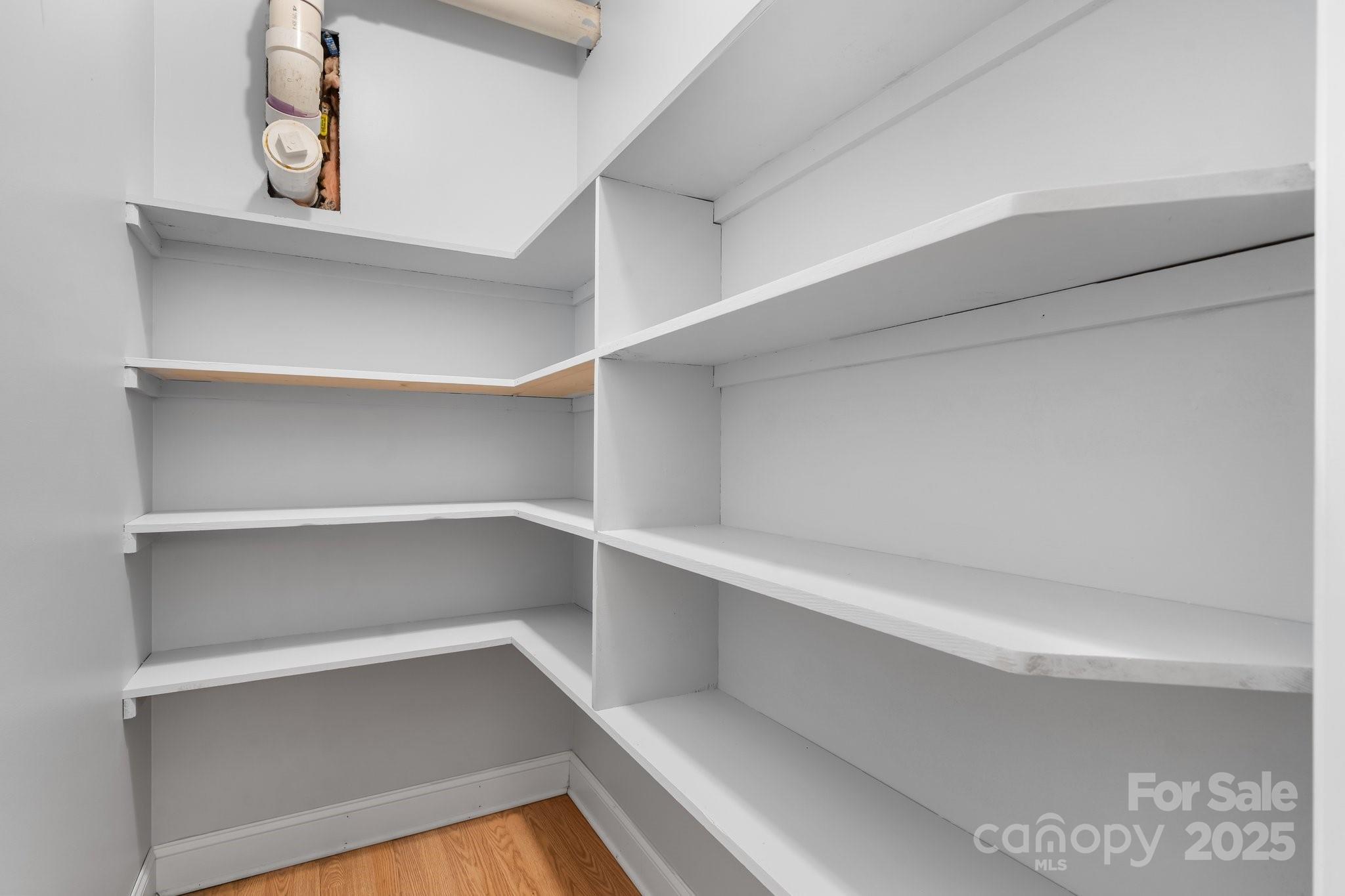 3023 Woodstream Drive Property Photo 29