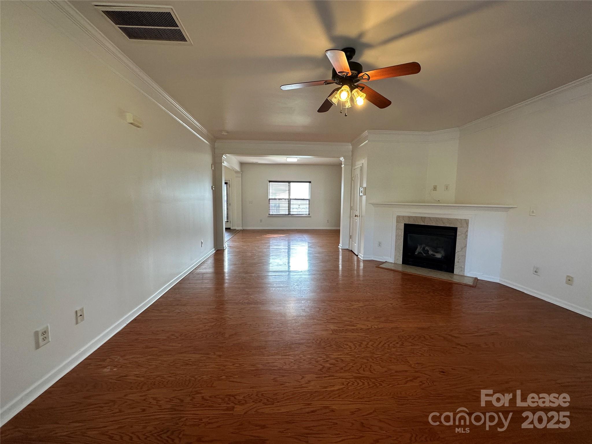 104 S Ranney Way Property Photo