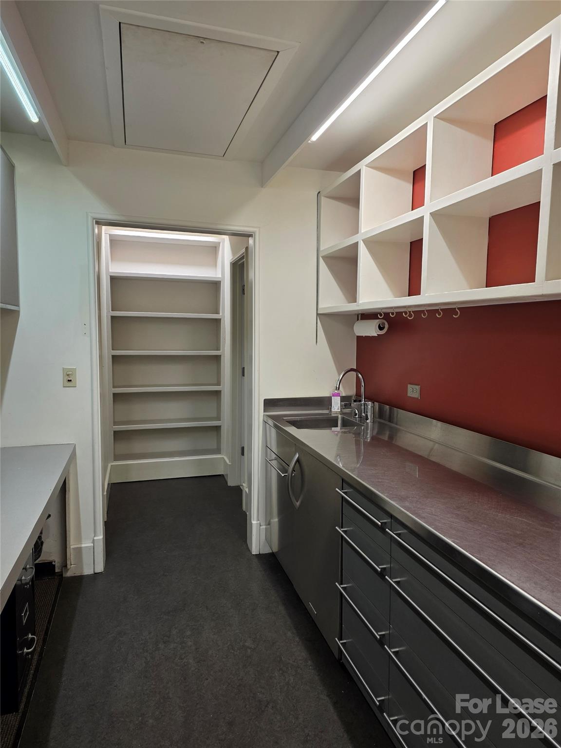 60 Biltmore Avenue Property Photo 15