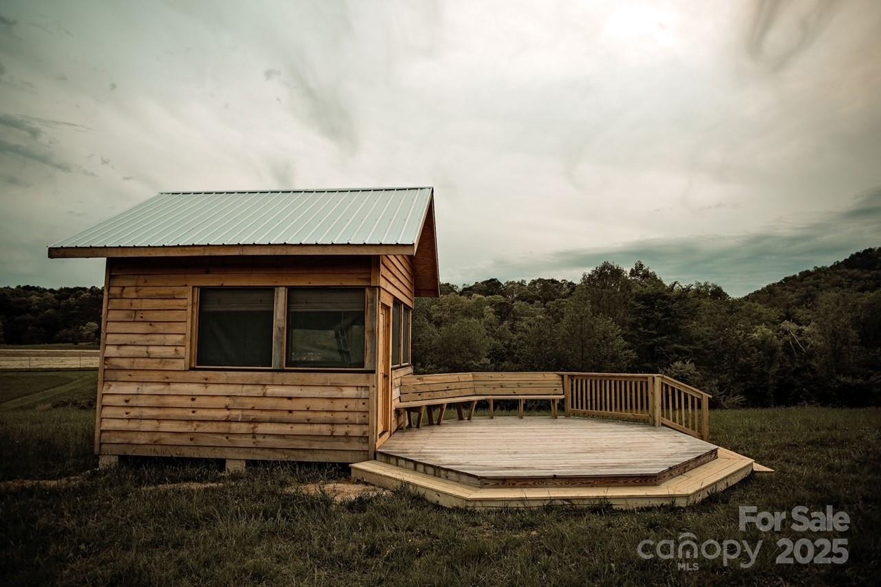 1295 Paint Rock Road Property Photo 14