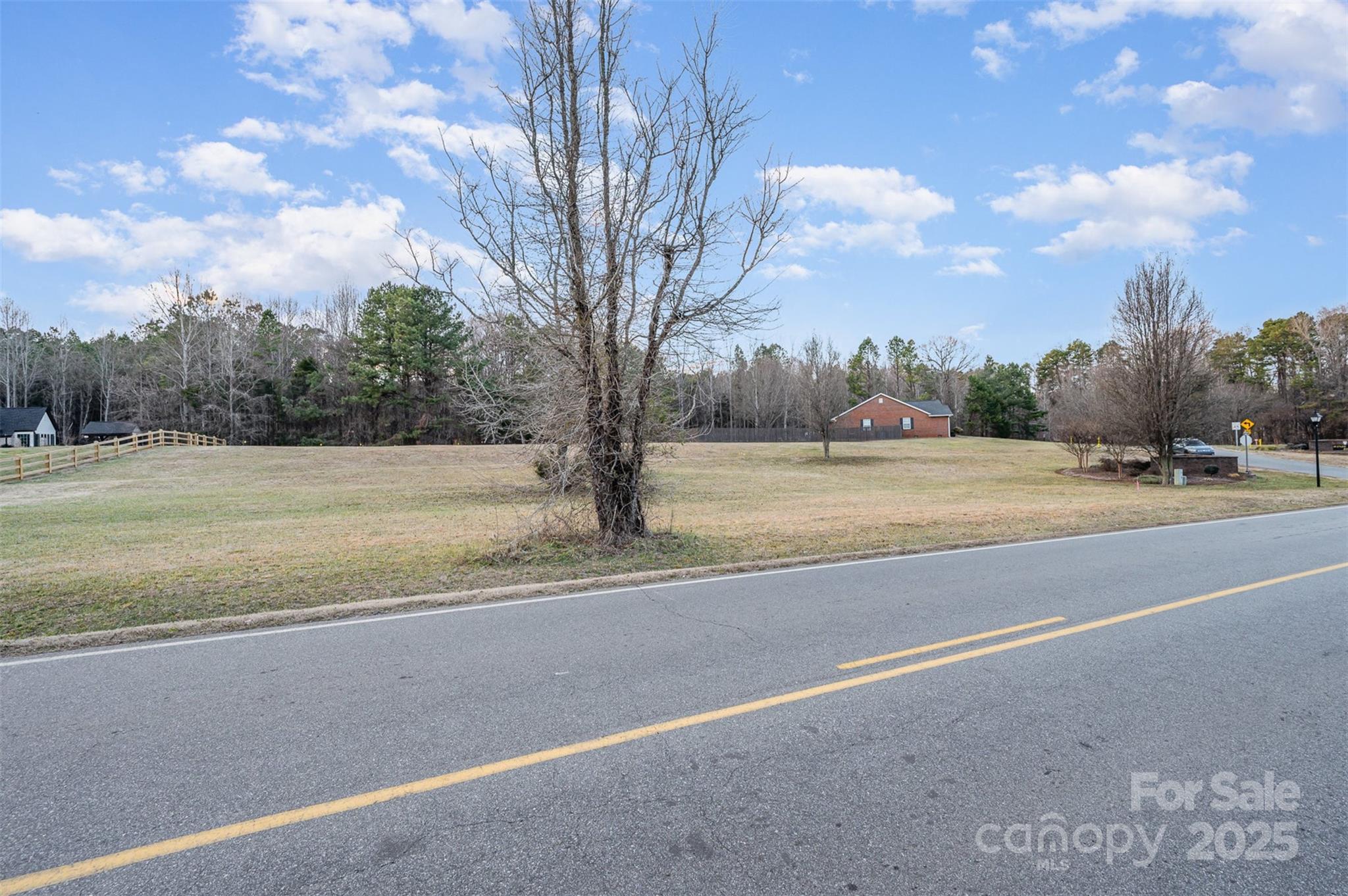 3701 Windy Road Property Photo 8