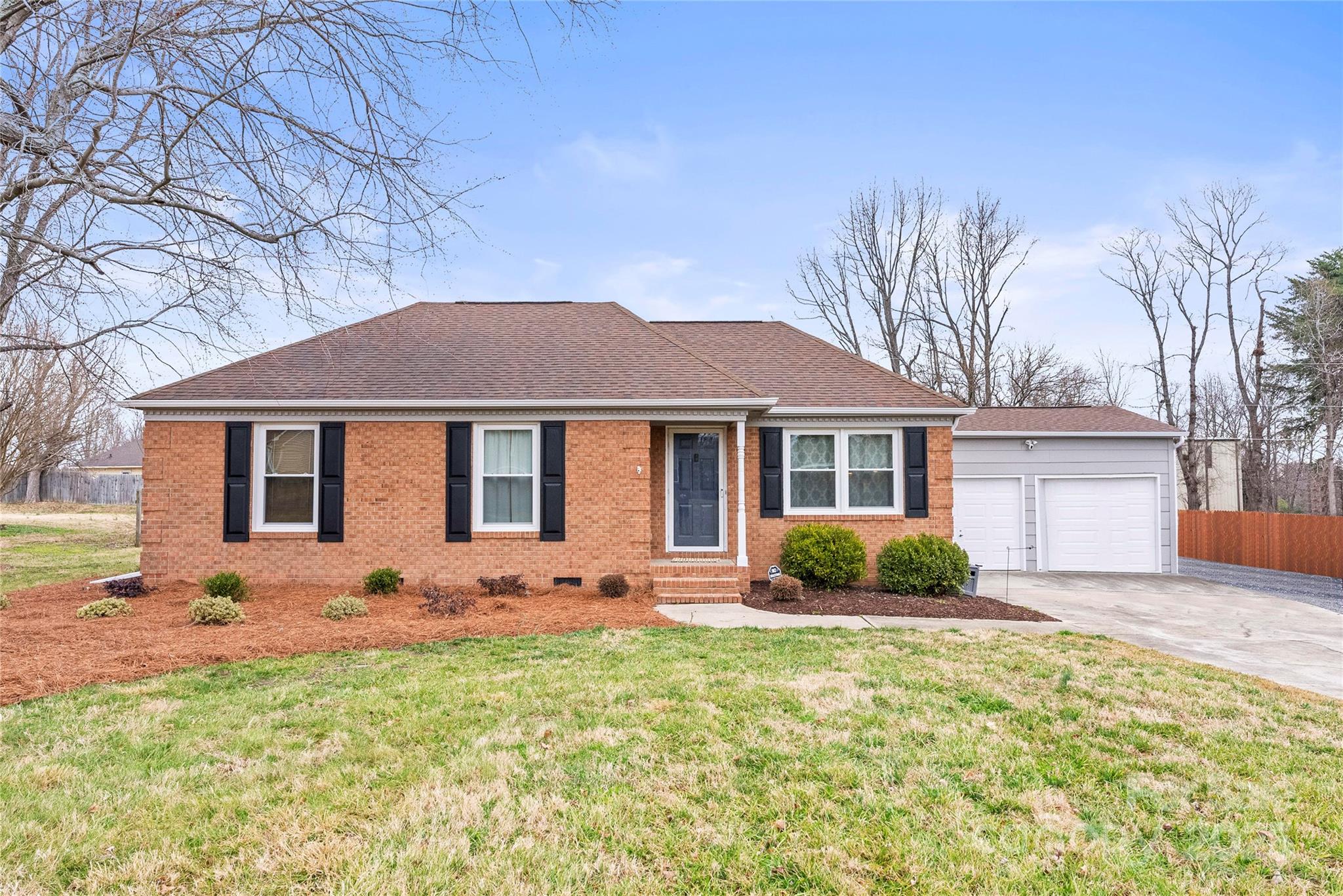 3521 Heather Lane Property Photo