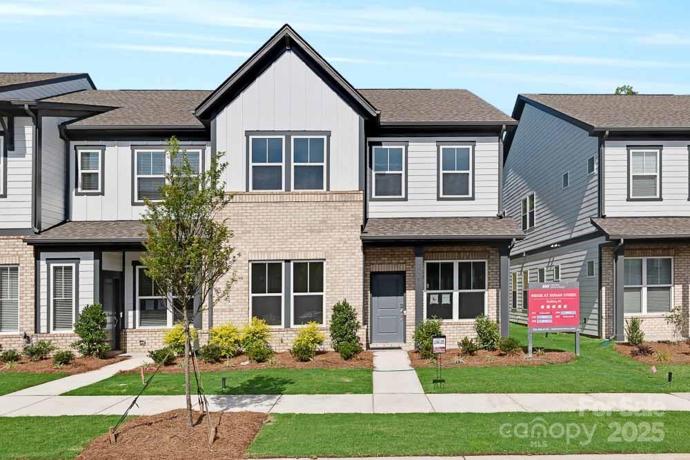 3116 Beacon Heights Road Property Photo 1