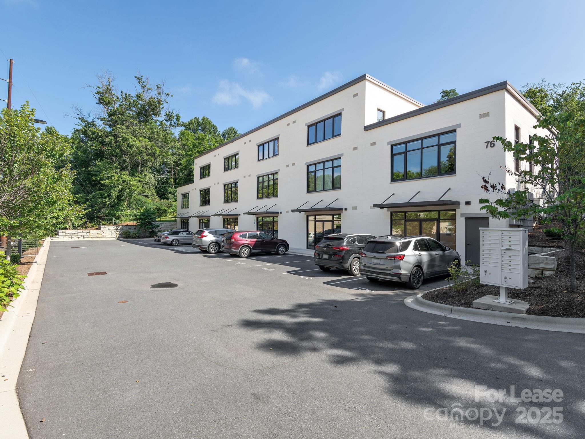 76 Glendale Avenue 104 Property Photo 1