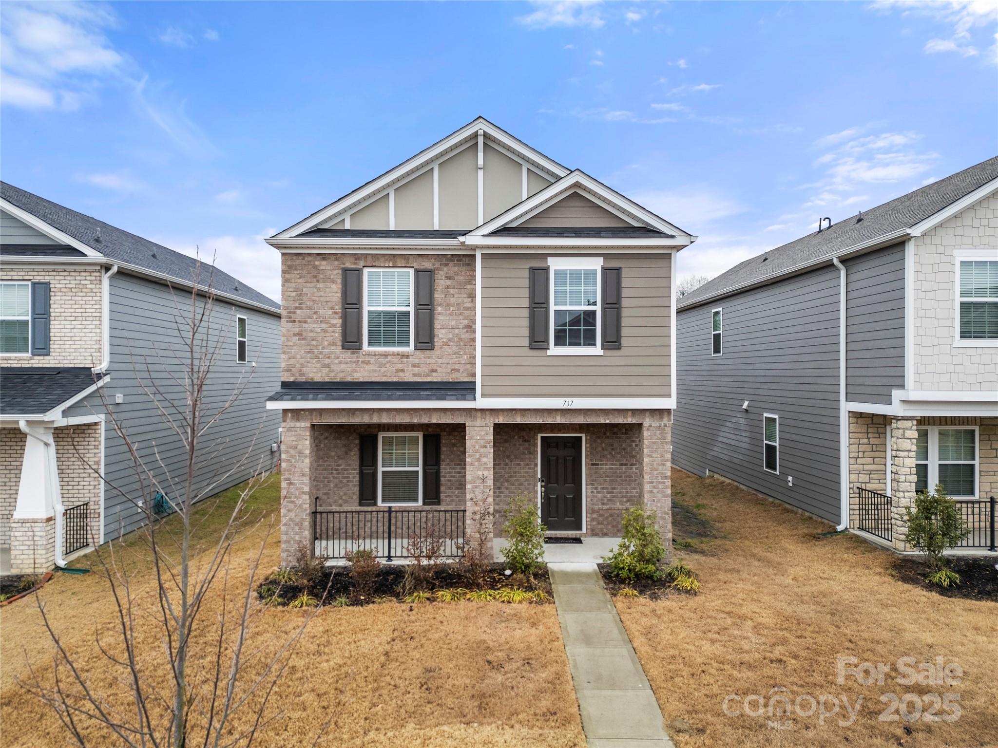 717 Windage Way Property Photo