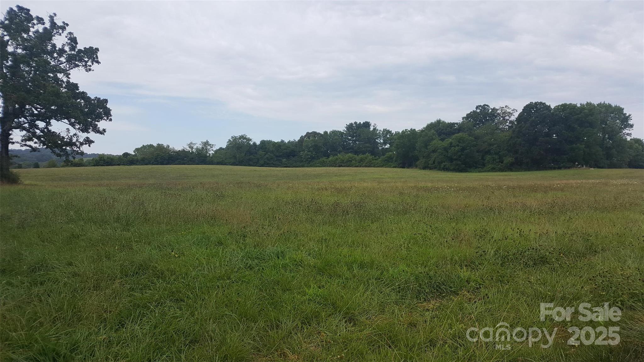 80 School House Road Property Photo 5