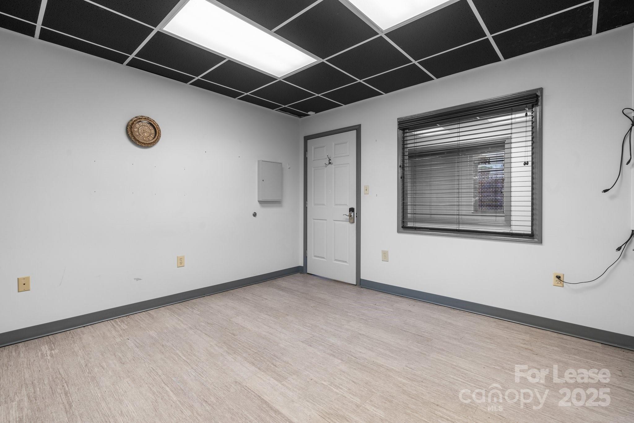 615 Main Avenue Property Photo 8