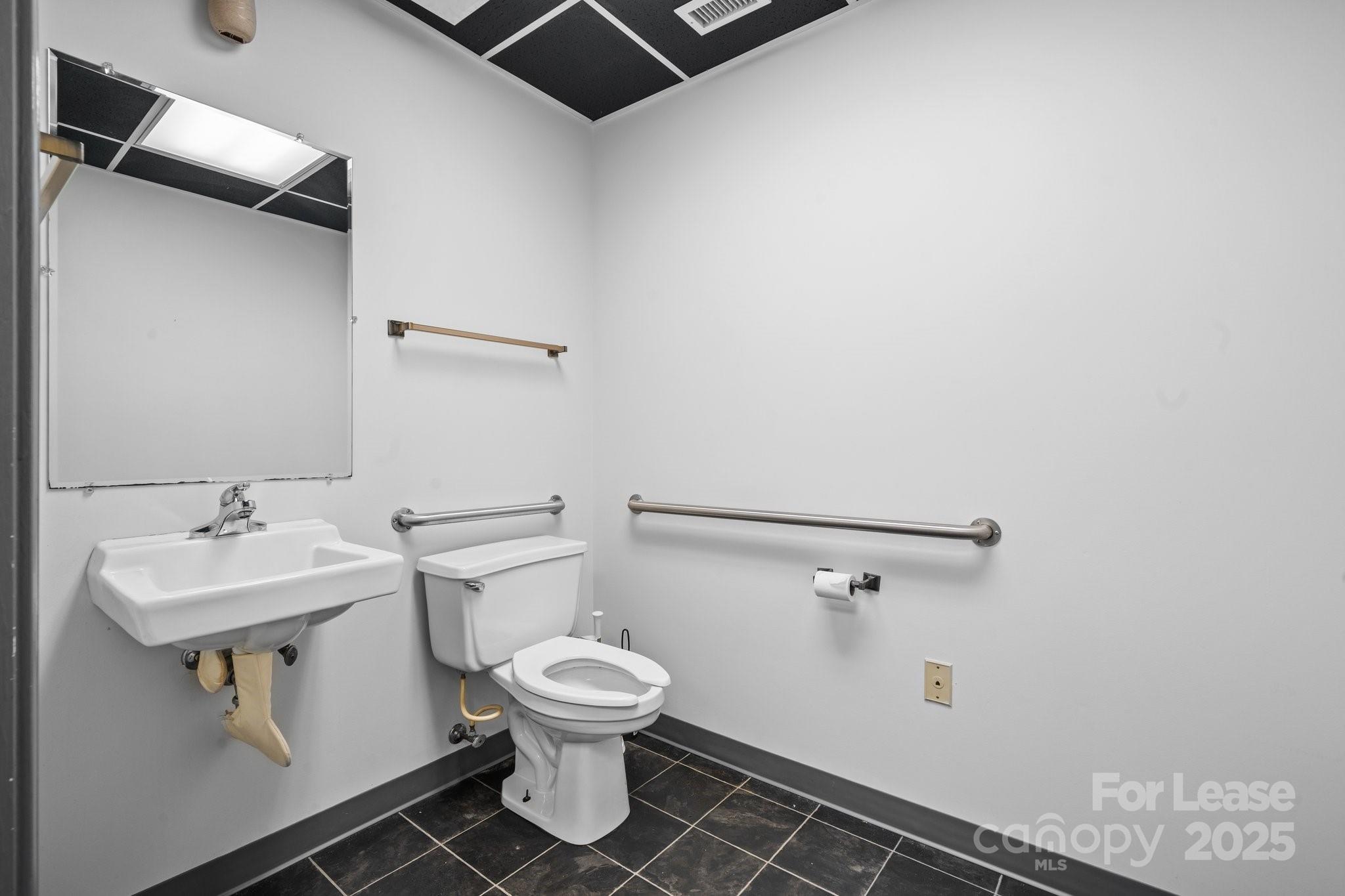 615 Main Avenue Property Photo 15