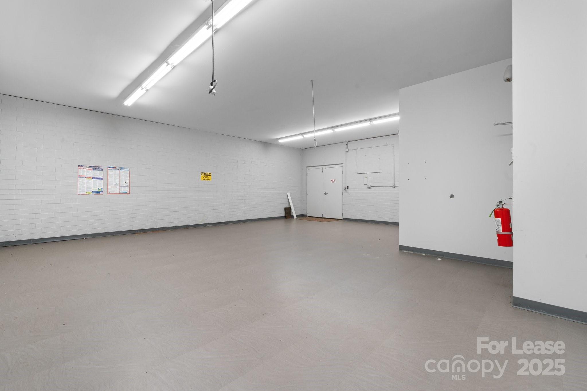 615 Main Avenue Property Photo 20