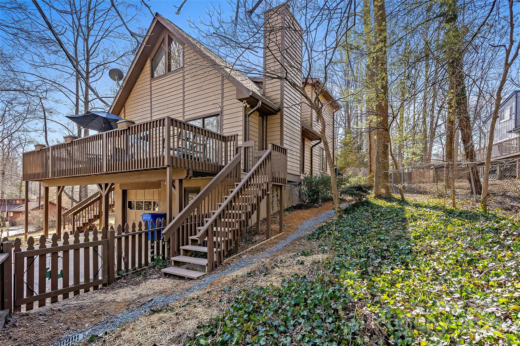 2 Wildwood Circle Property Photo