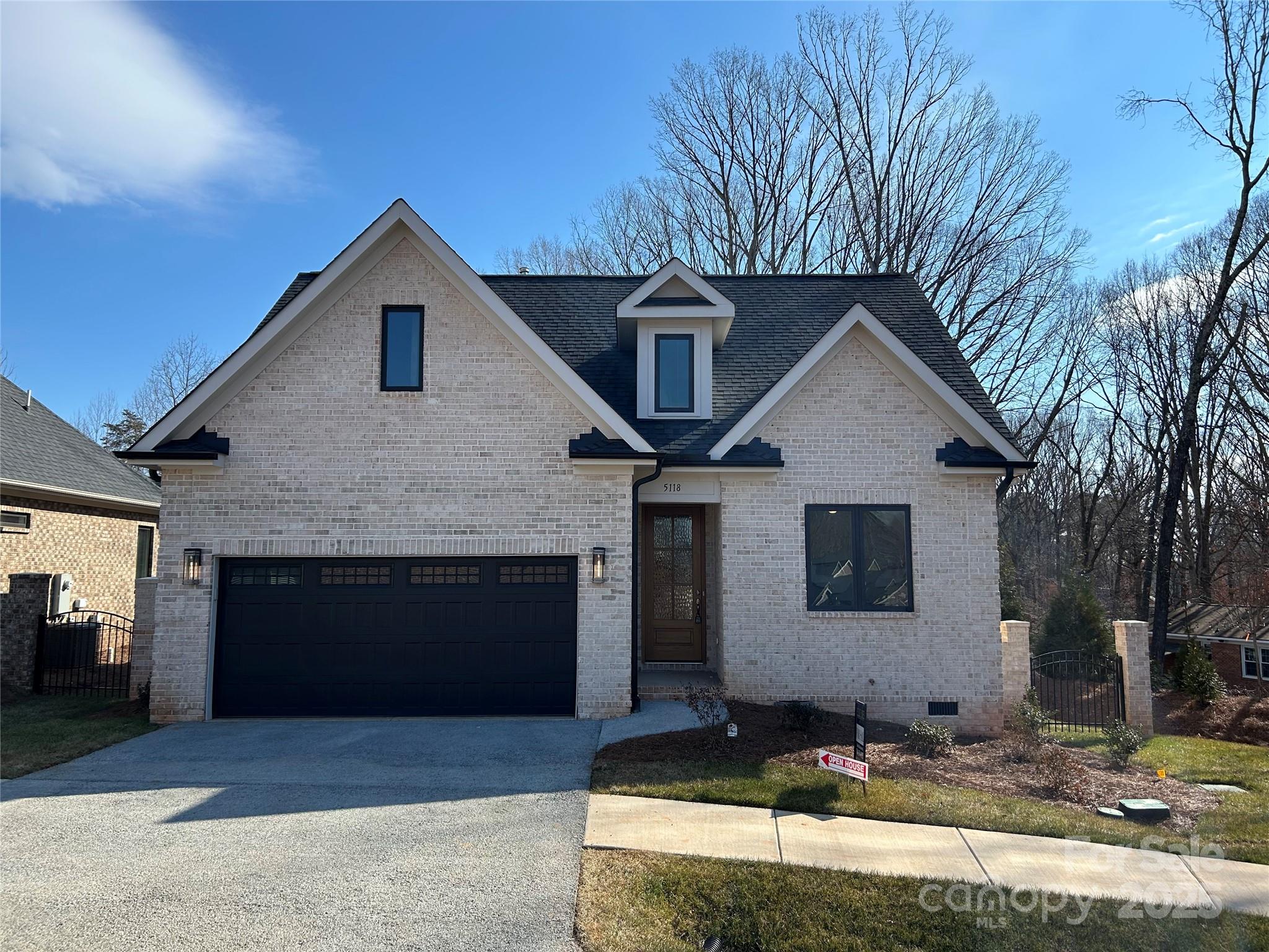 #89 Silver Trace Lane Property Photo 1