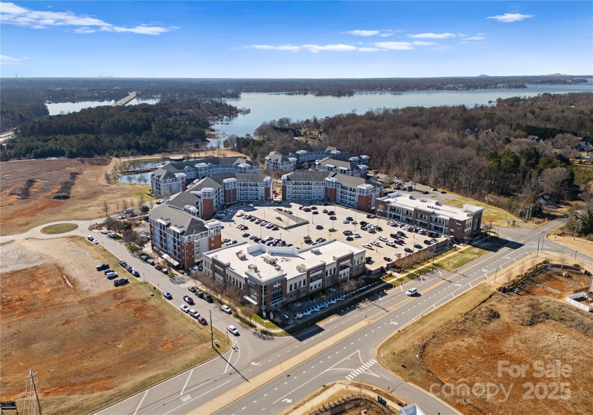 522 Langtree Road Property Photo 6