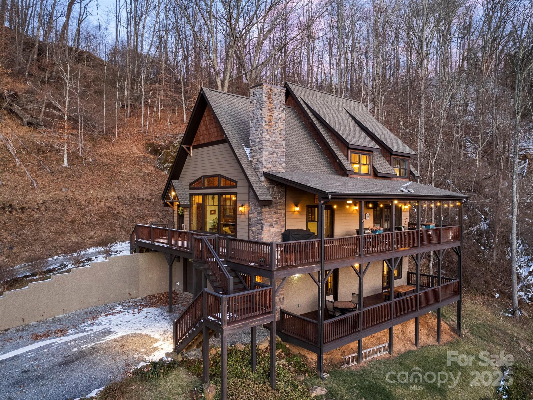 439 Satinwood Drive Property Photo