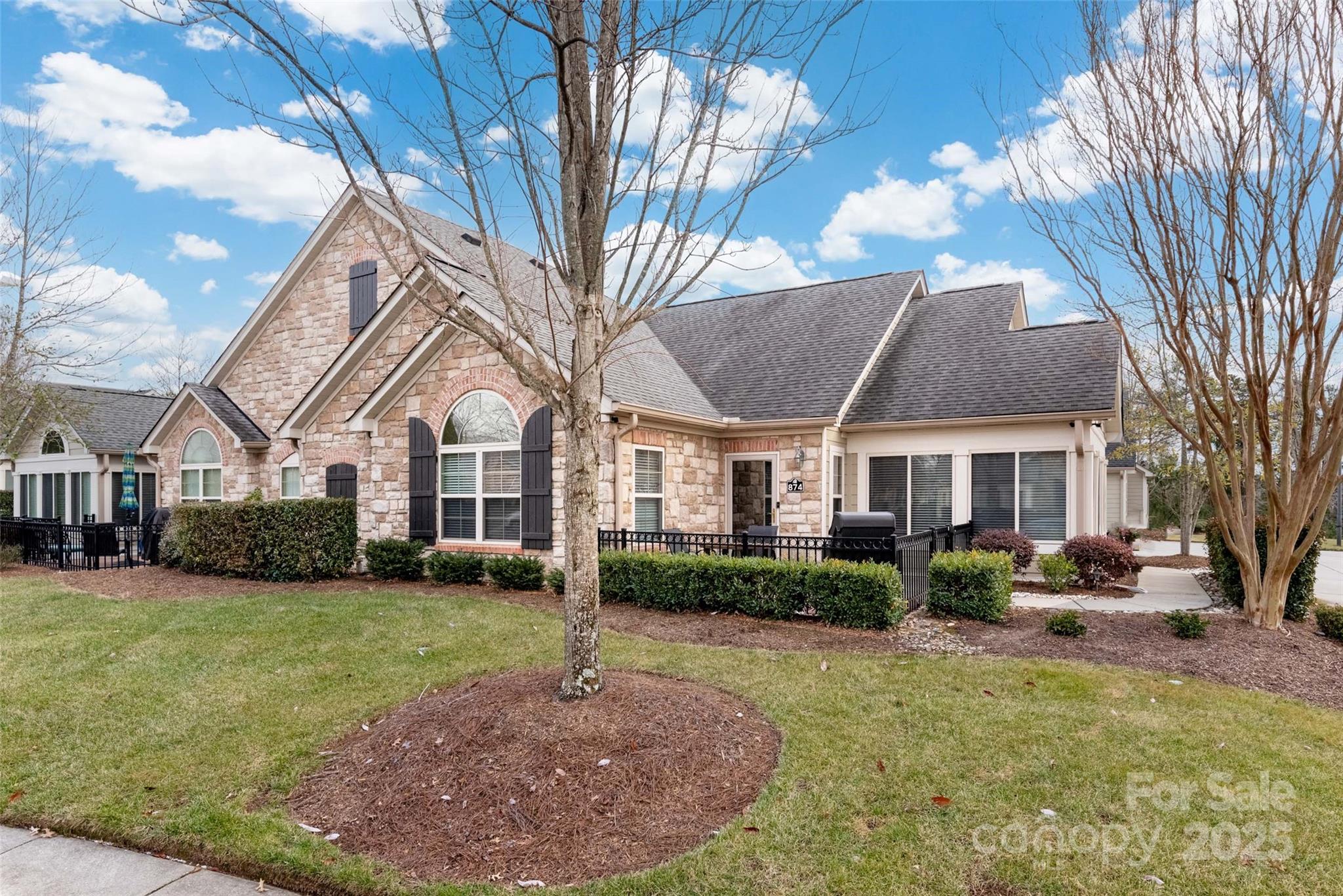 874 Ledgestone Court Property Photo