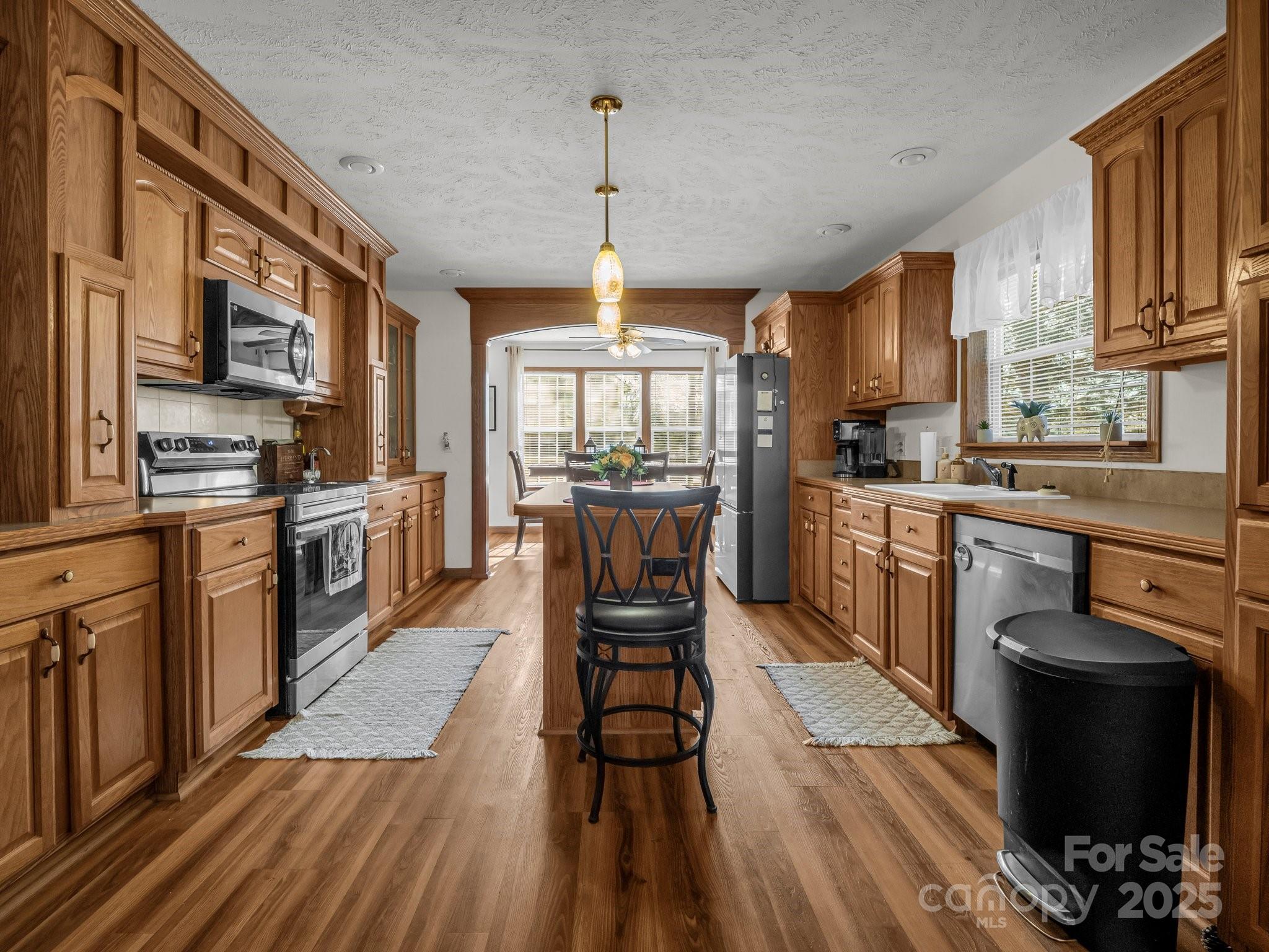 22 Oak Hill Road Property Photo