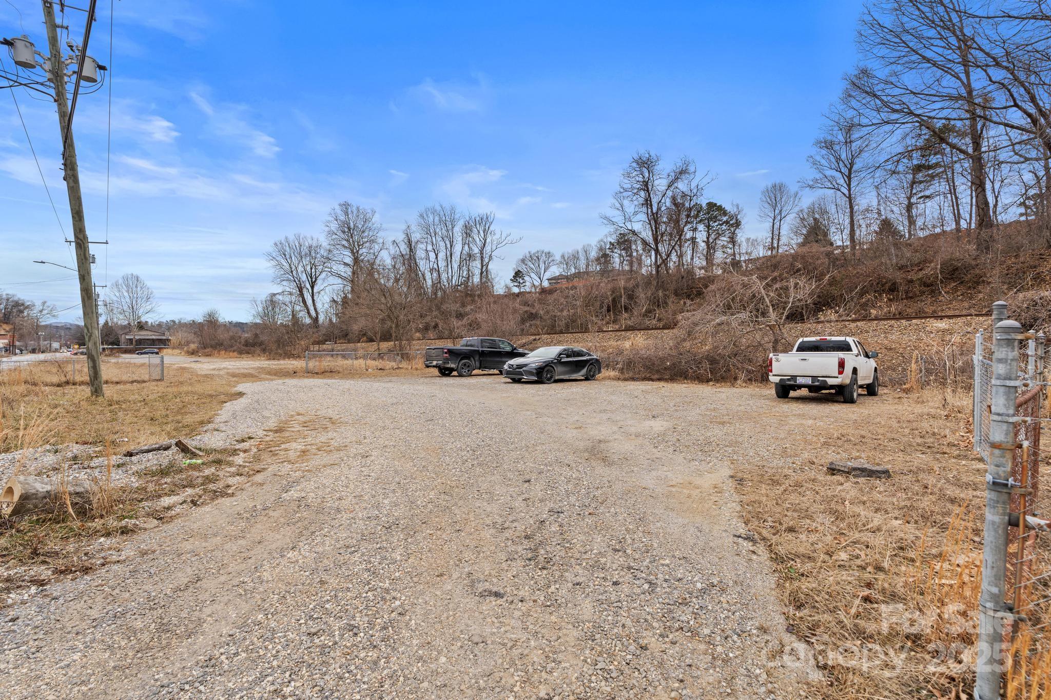 58 Sweeten Creek Road Property Photo 15