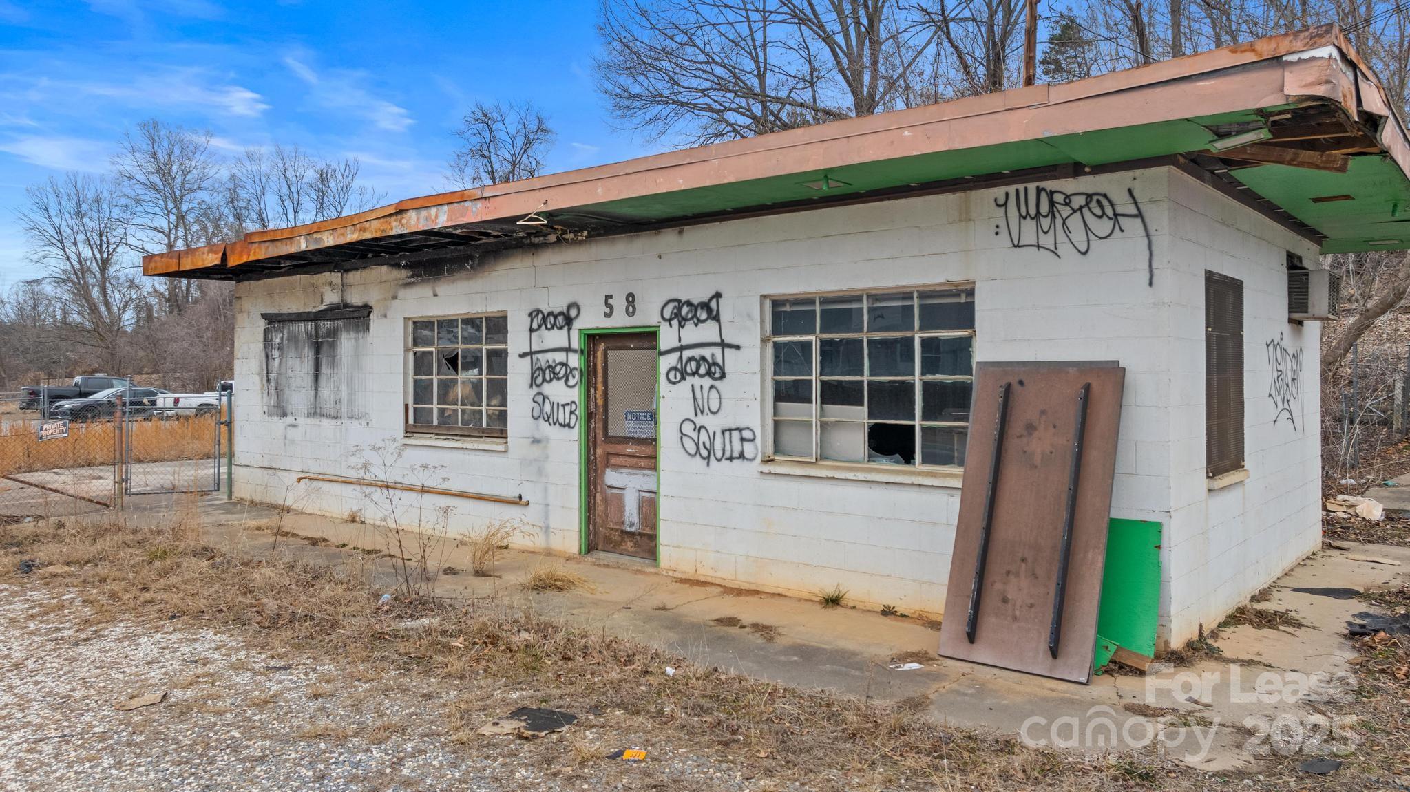 58 Sweeten Creek Road Property Photo 18