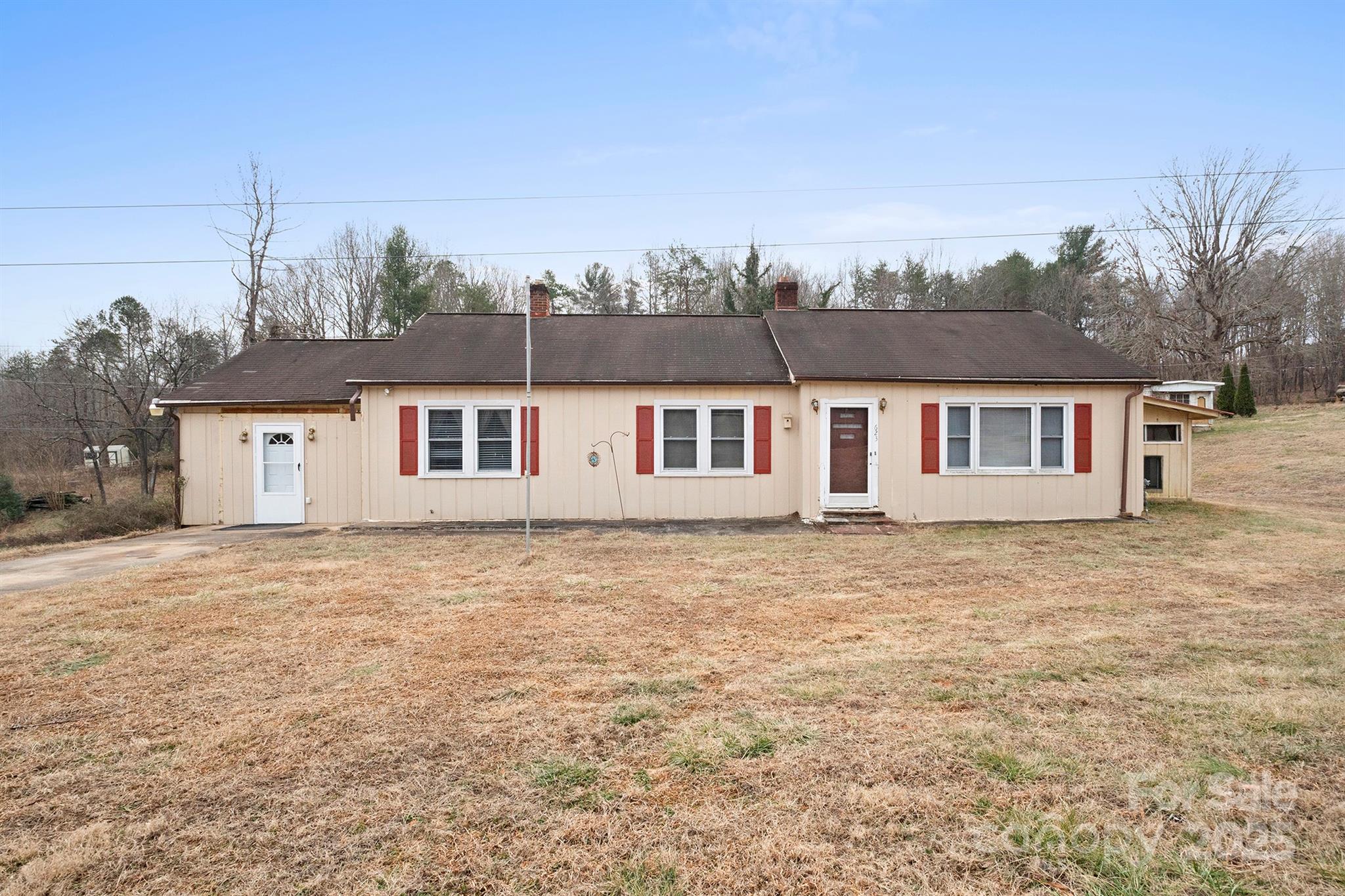 623 Hopewell Road Property Photo
