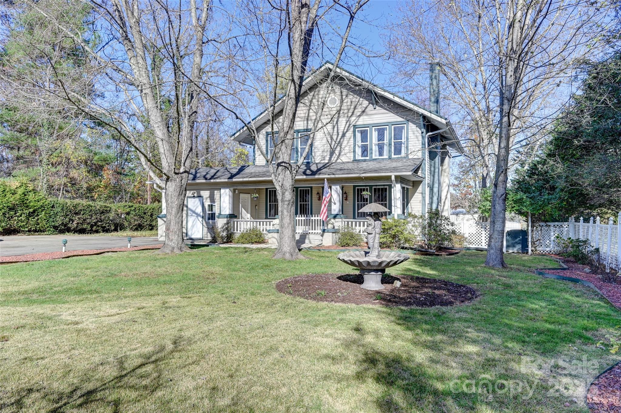 66 And 68 Lamplighter Lane Property Photo 10