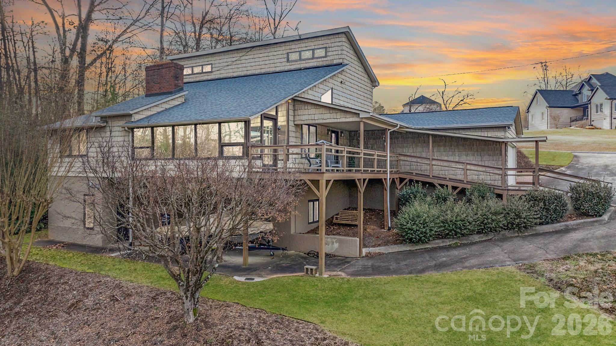 3910 6th Street Property Photo 1