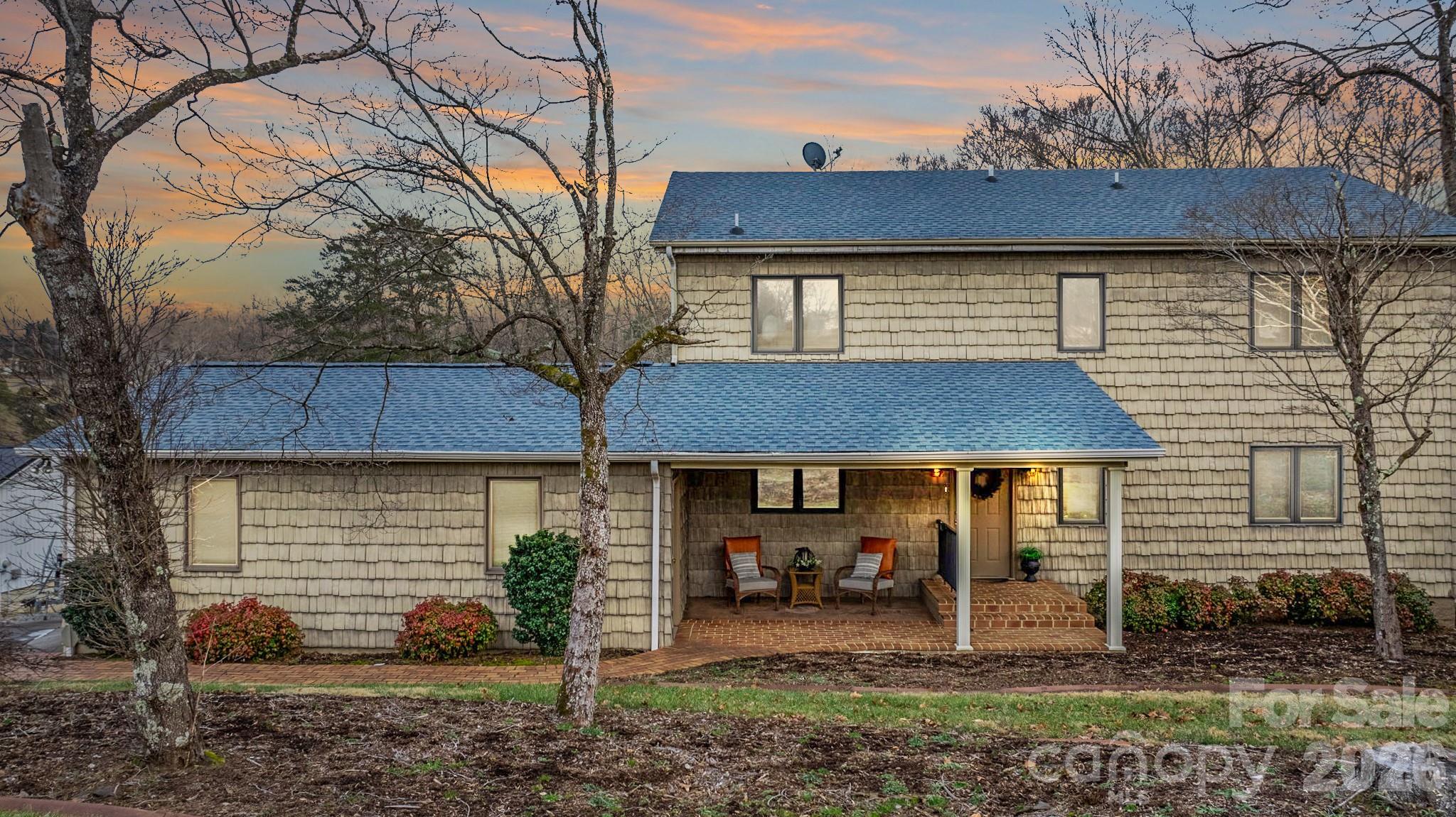 3910 6th Street Property Photo 6