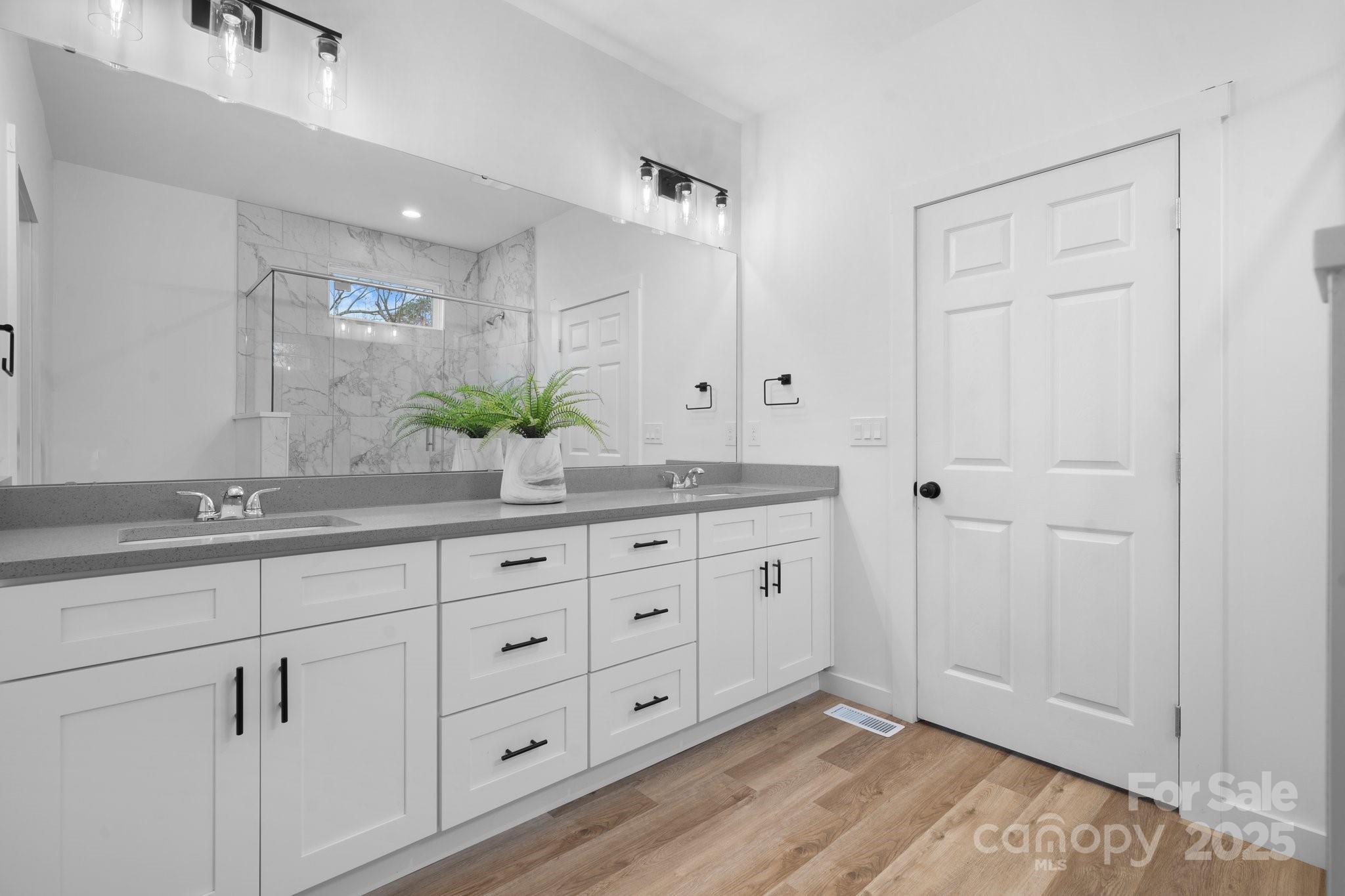 113 Brentwood Drive Property Photo 16