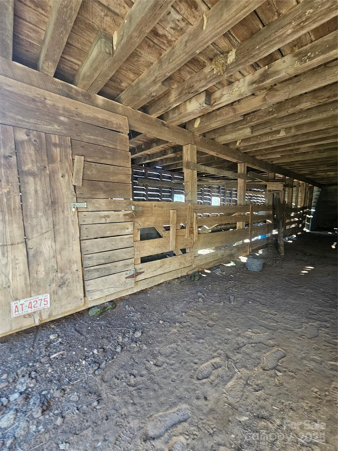 1820 Grapevine Road Property Photo 12