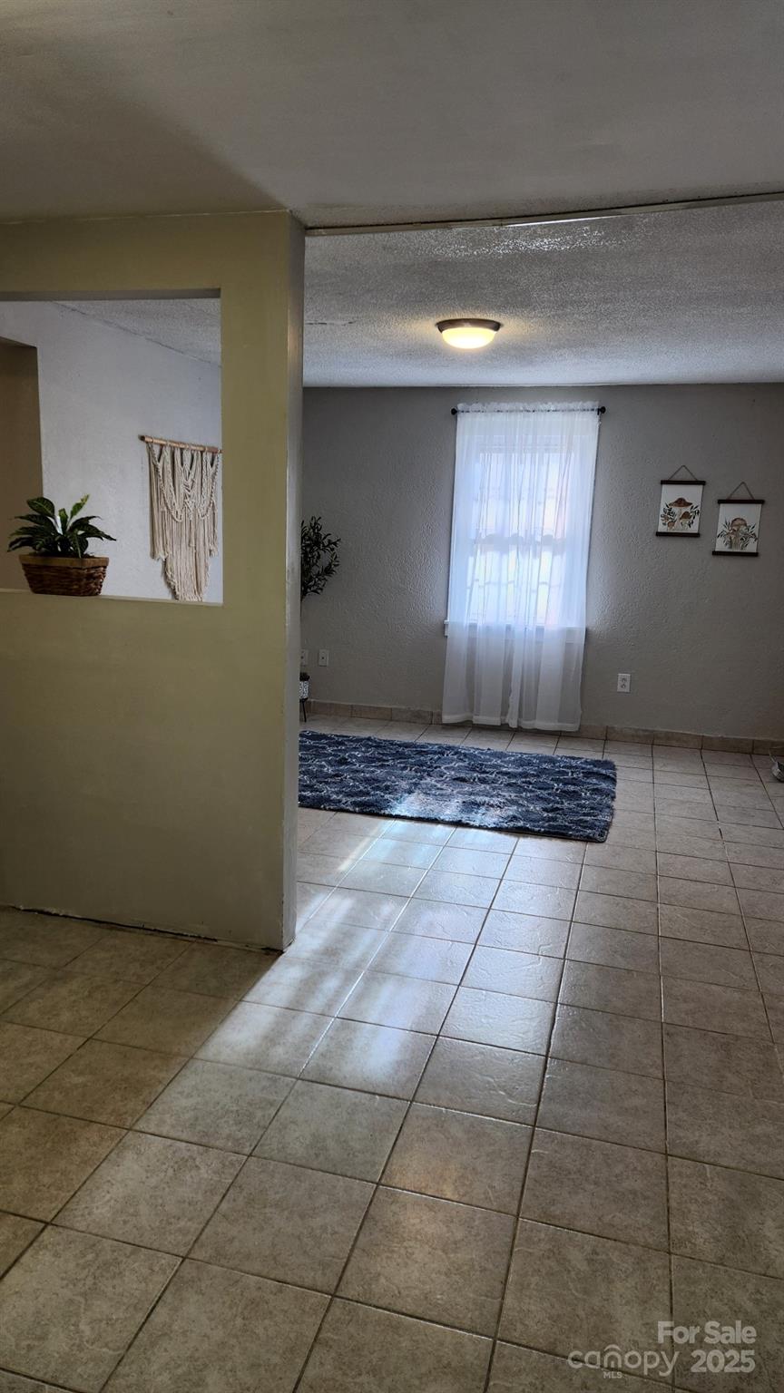 508 Arlington Circle Property Photo 12