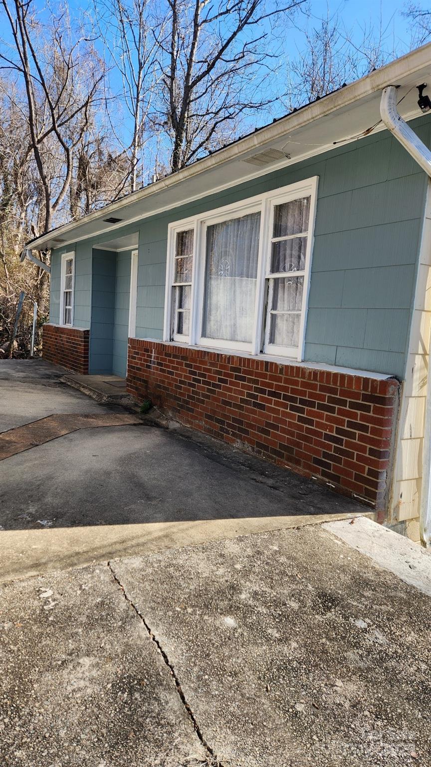 508 Arlington Circle Property Photo 13