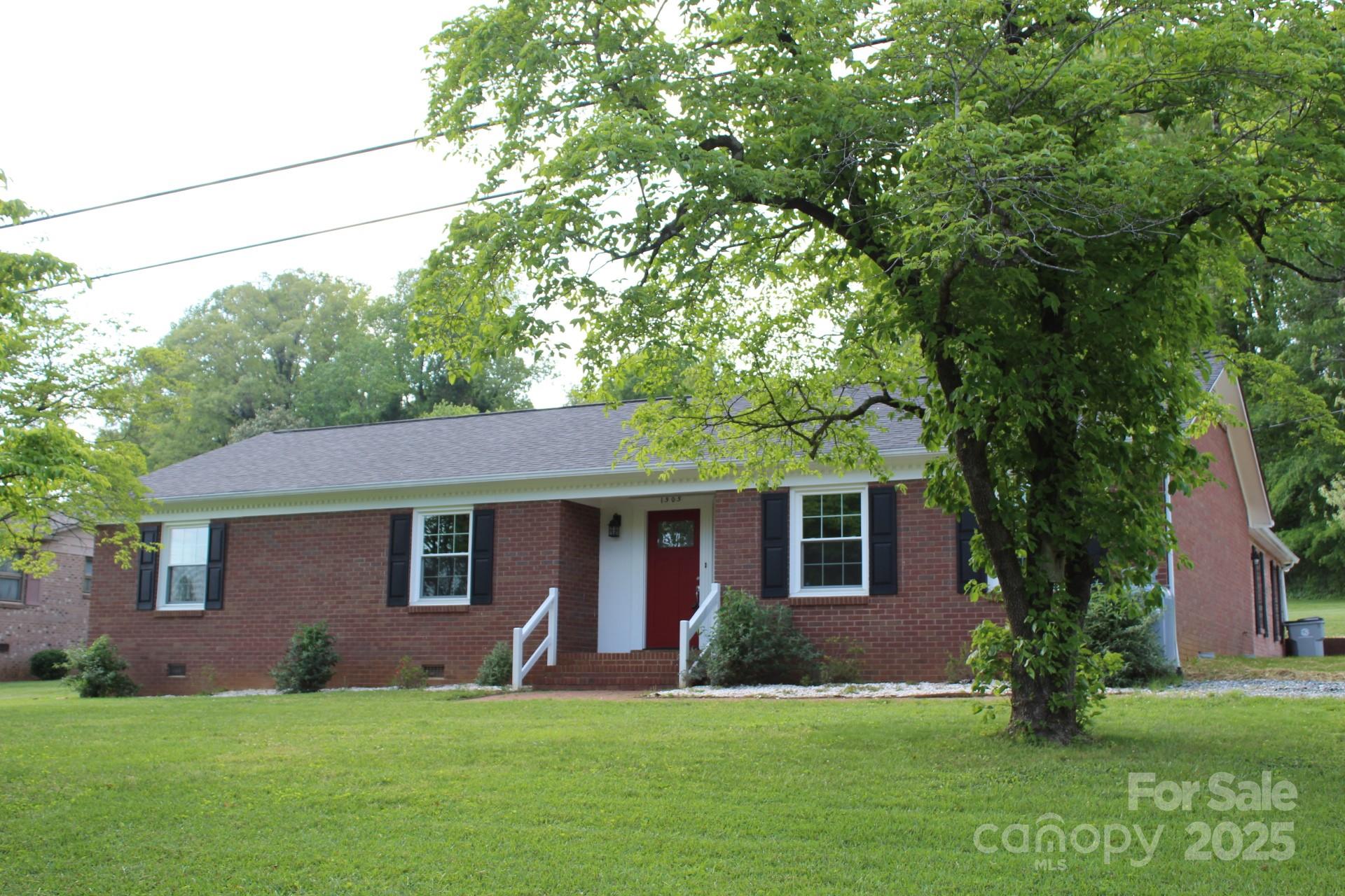 1505 Canterbury Place Property Photo