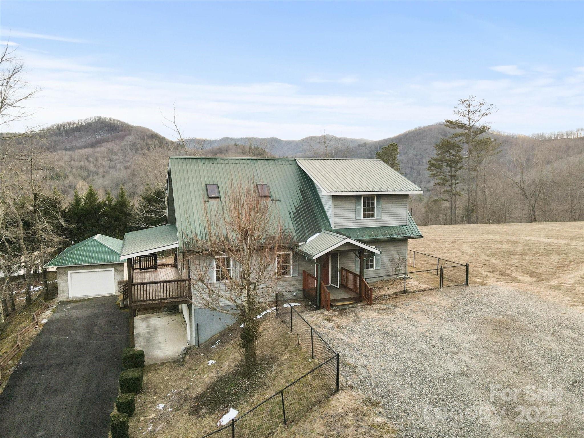 29 Down To Earth Drive Property Photo