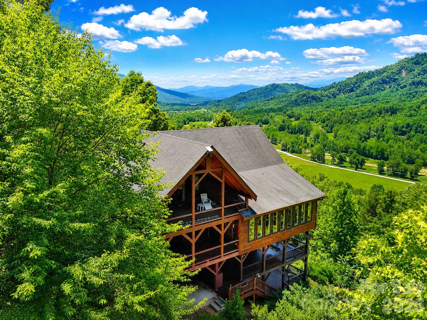 60 E Valley View Drive