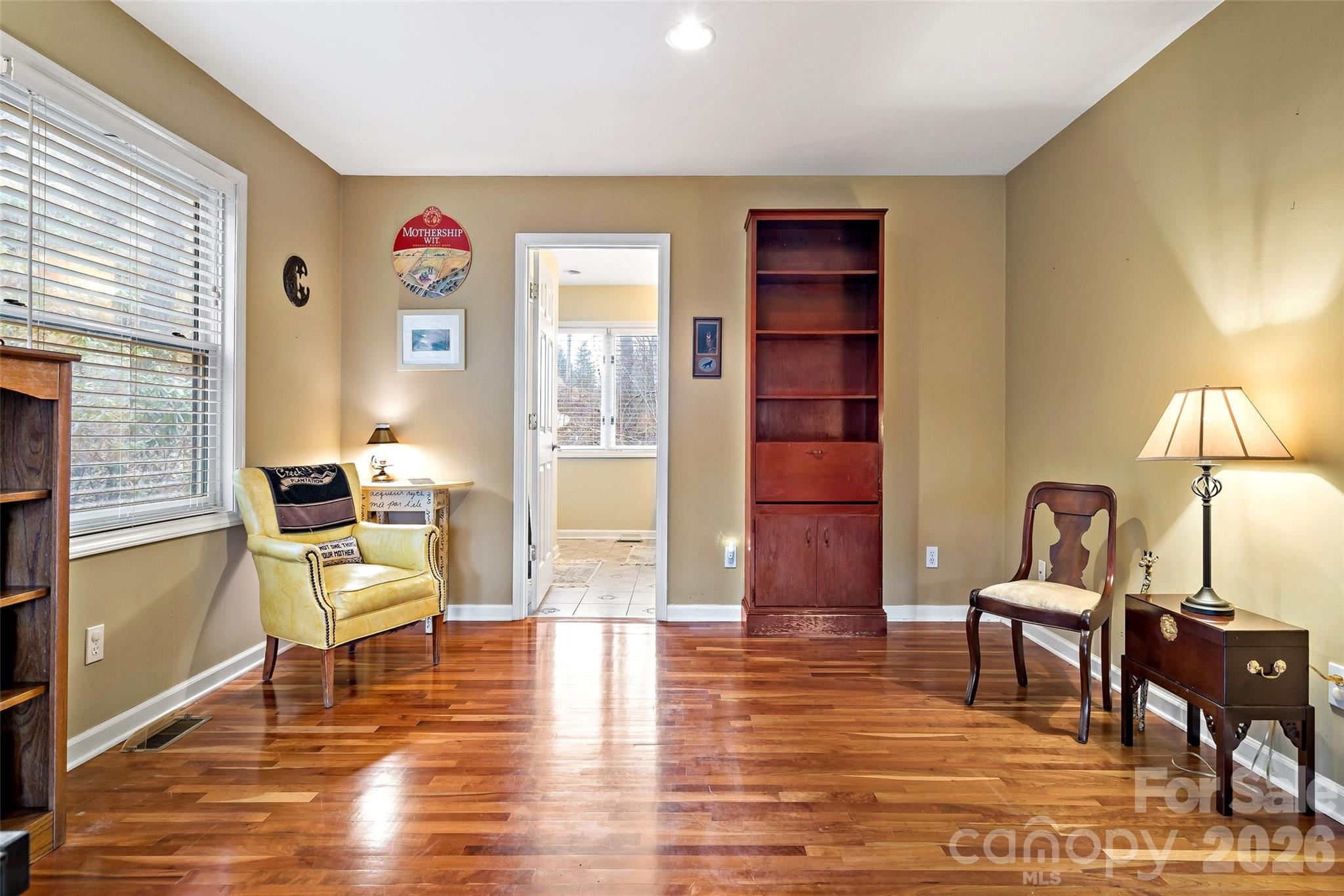 60 E Valley View Drive Property Photo 26
