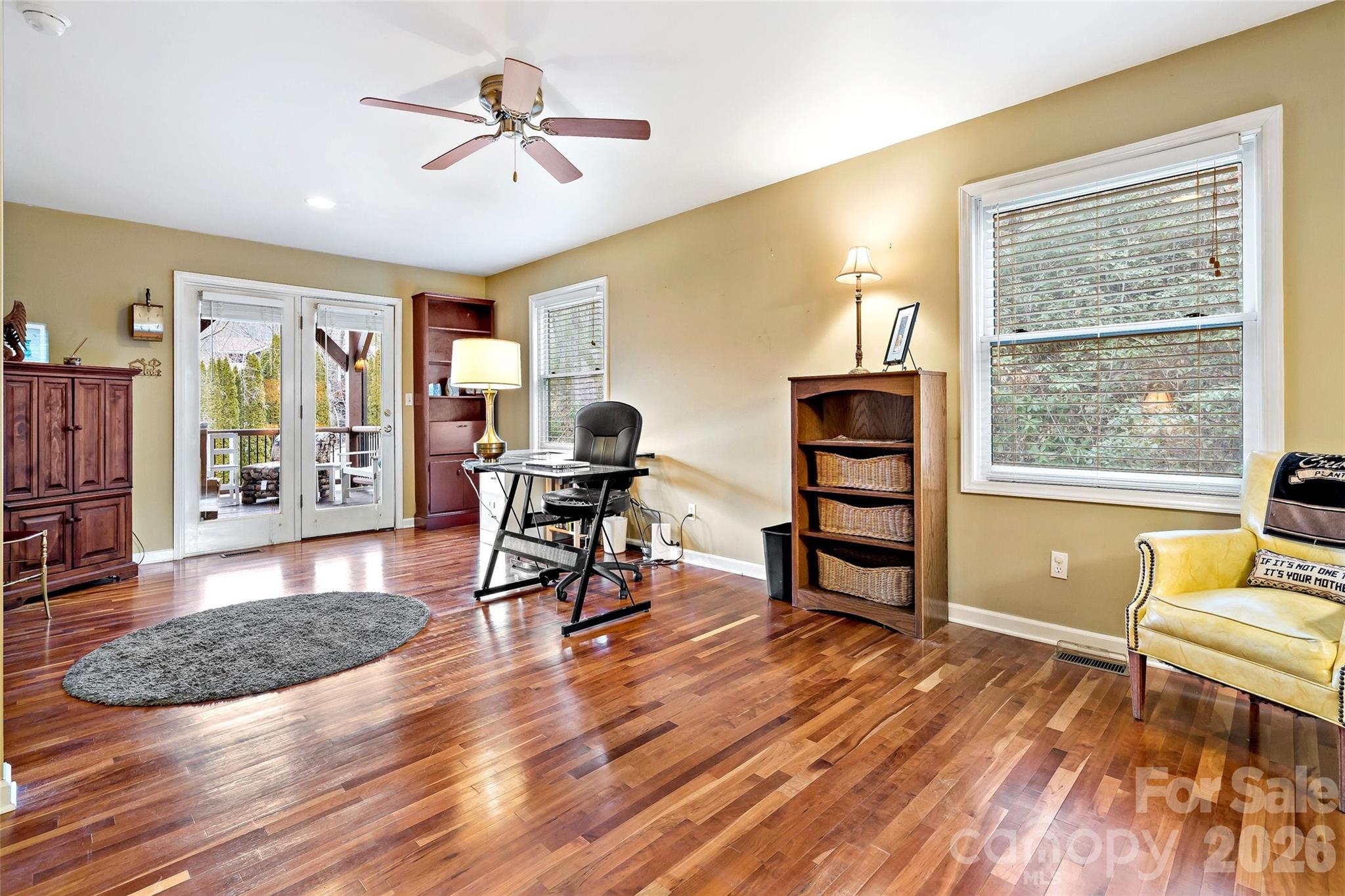 60 E Valley View Drive Property Photo 28