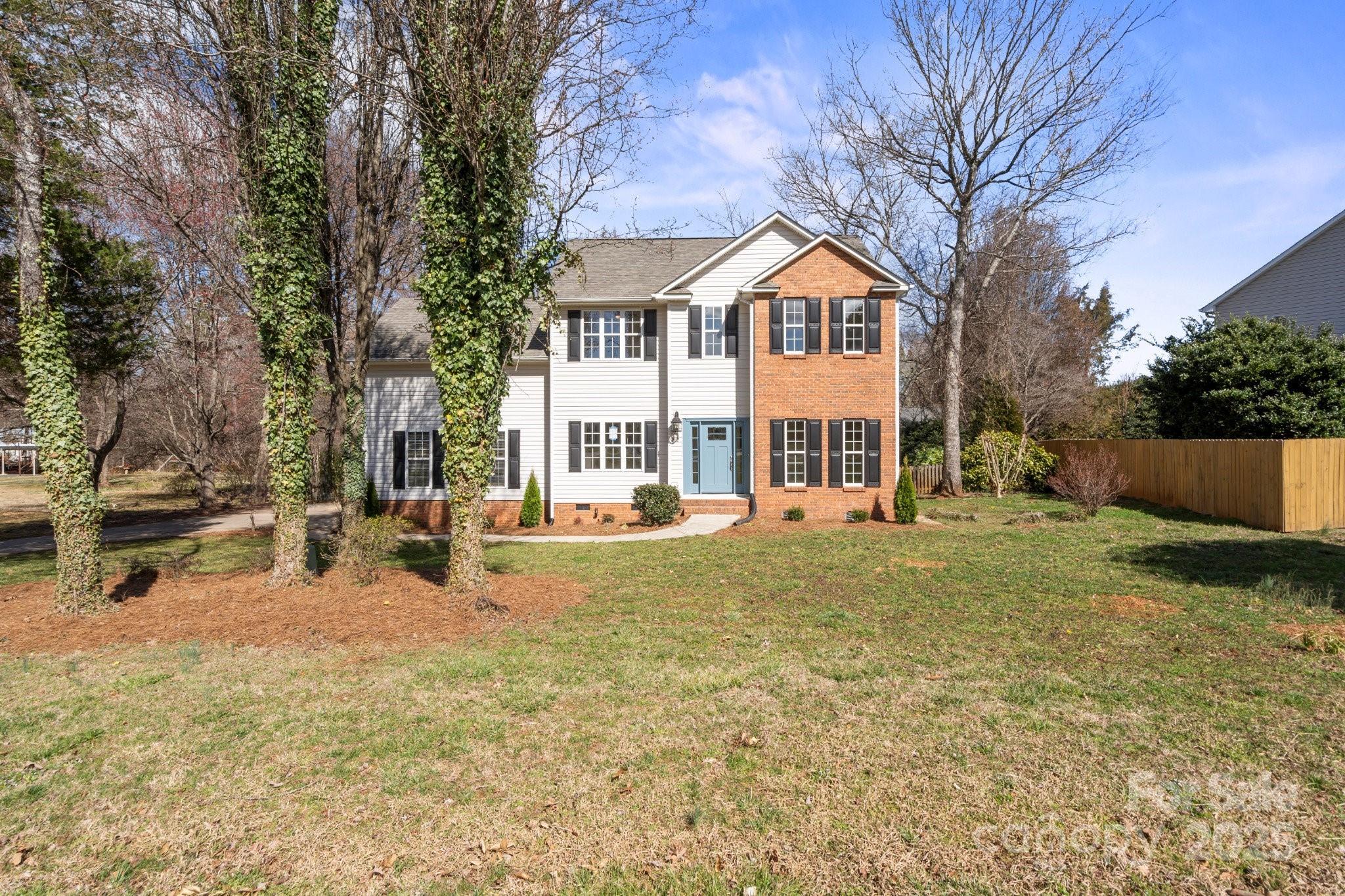 212 Catalina Drive Property Photo