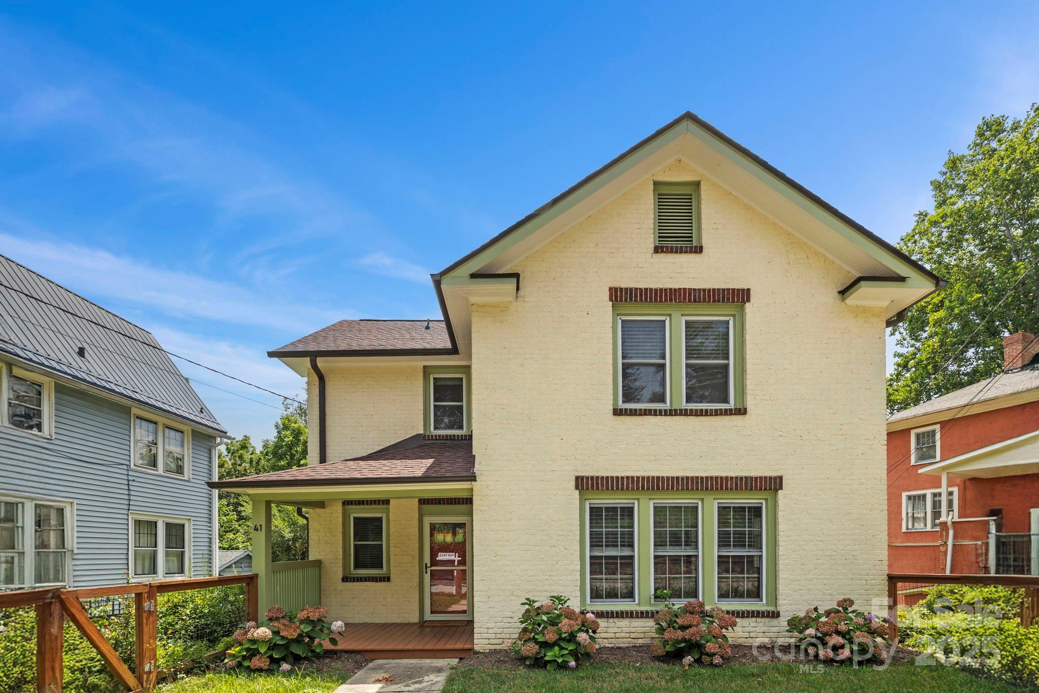 41 Forest Hill Drive Property Photo