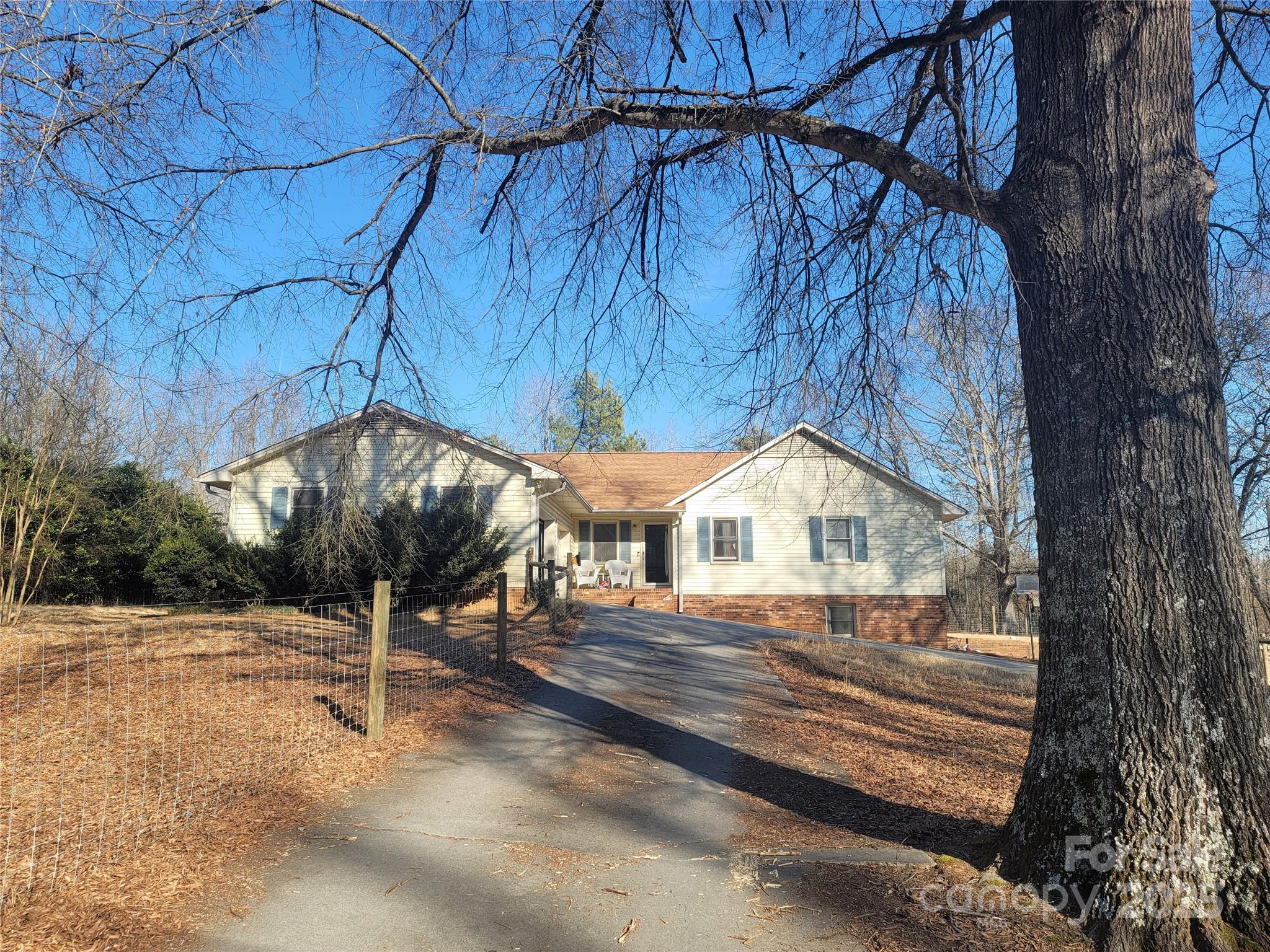 236 Tussey Road Property Photo