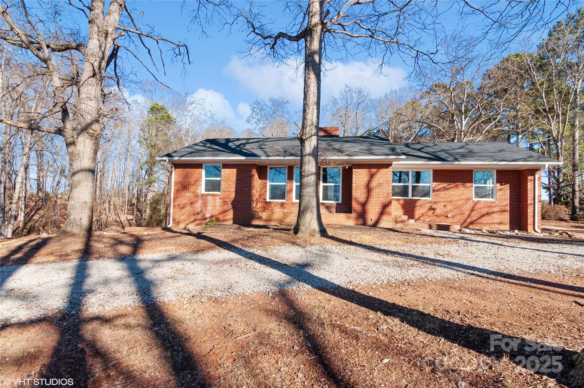50005 Guy Lane Property Photo