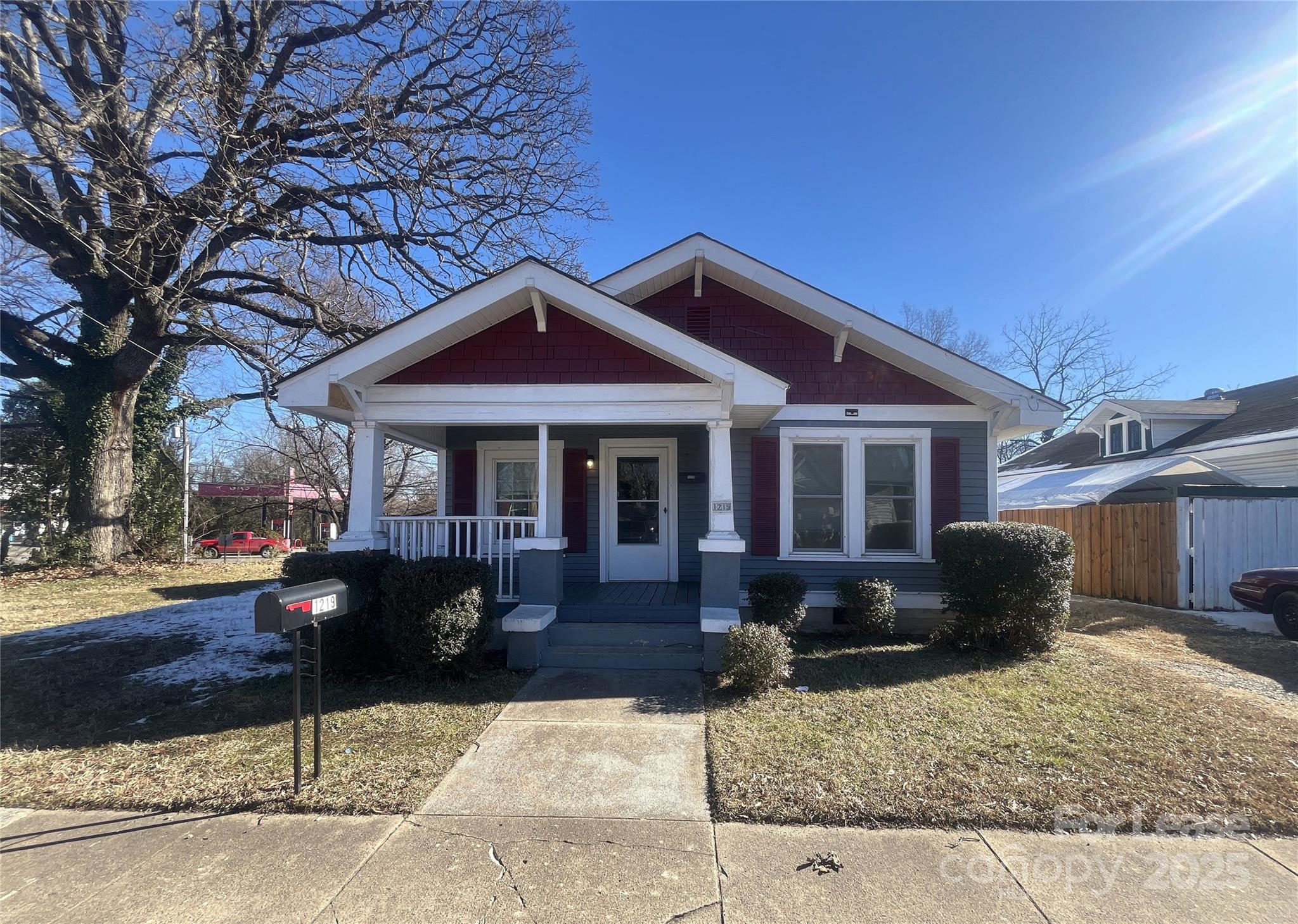 1219 Randolph Avenue Property Photo
