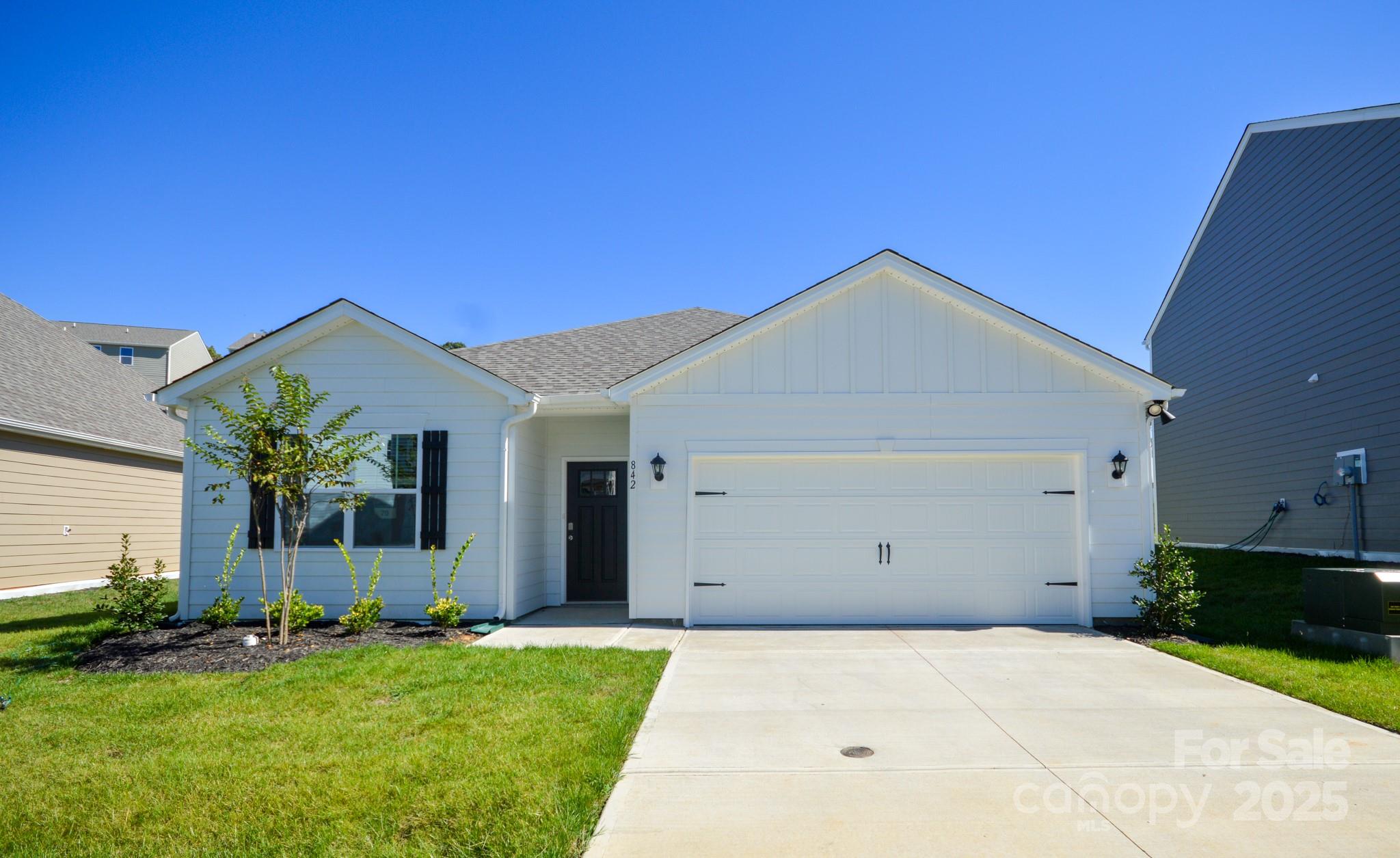 842 Adelston Lane Property Photo 1