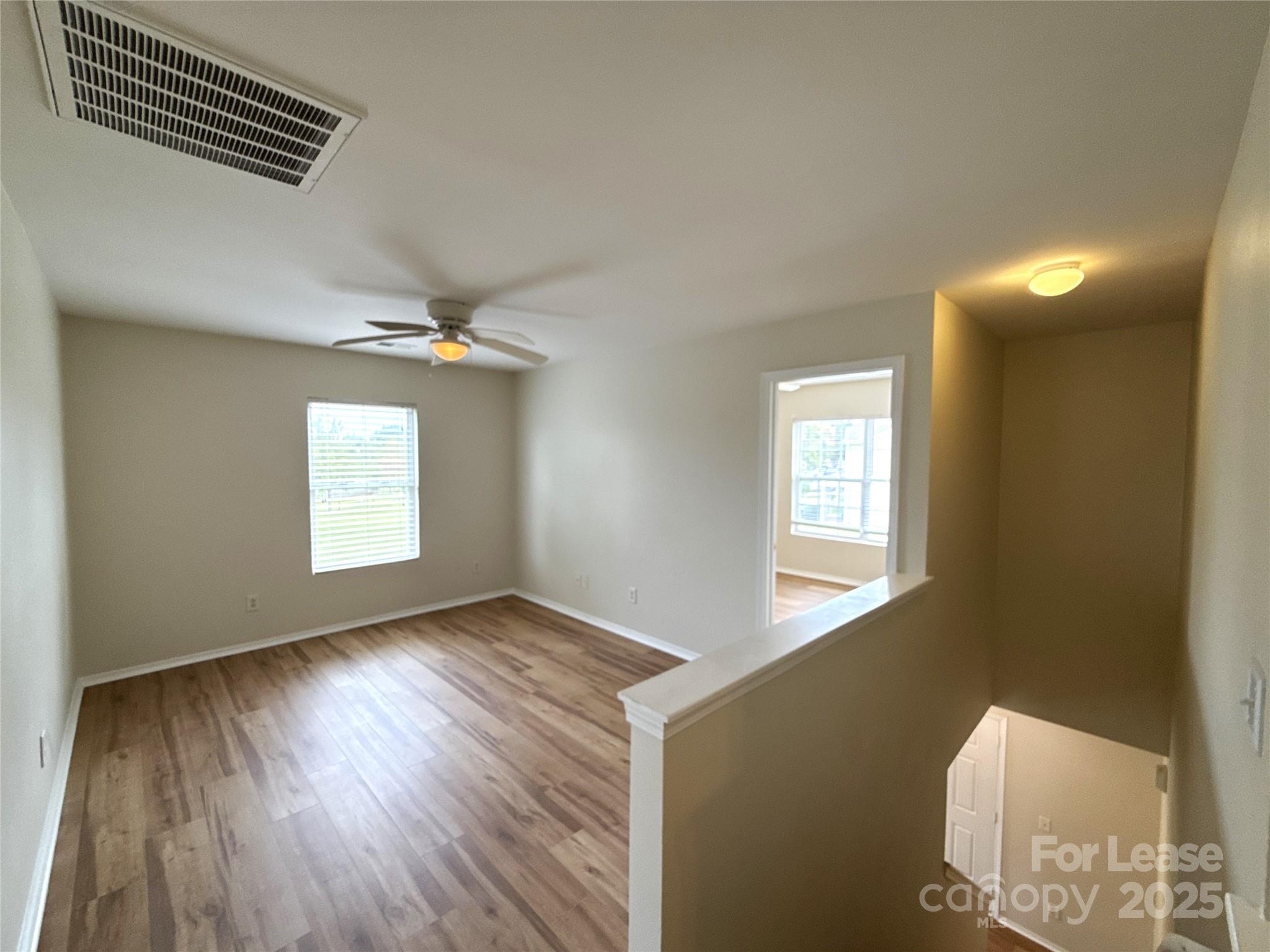 9402 Darwick Street Property Photo 9